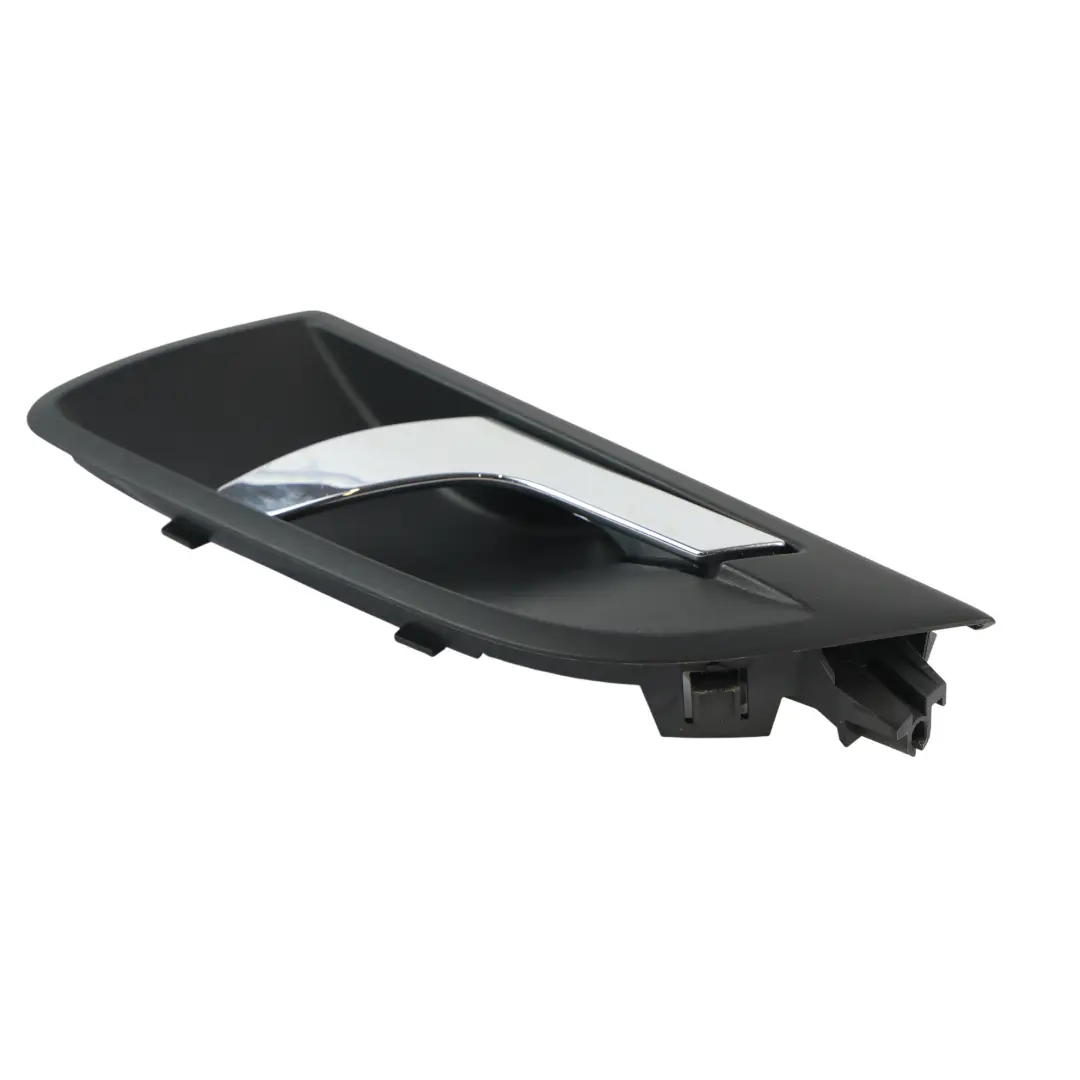 MK3 Tirador Puerta Interior Trasero Izquierdo para Skoda Superb con número de pieza 3T0839247 Skoda Superb MK3 Tirador Puerta Interior Trasero Izquierdo - SKU 3T0839247 - Número de pieza 3T0839247