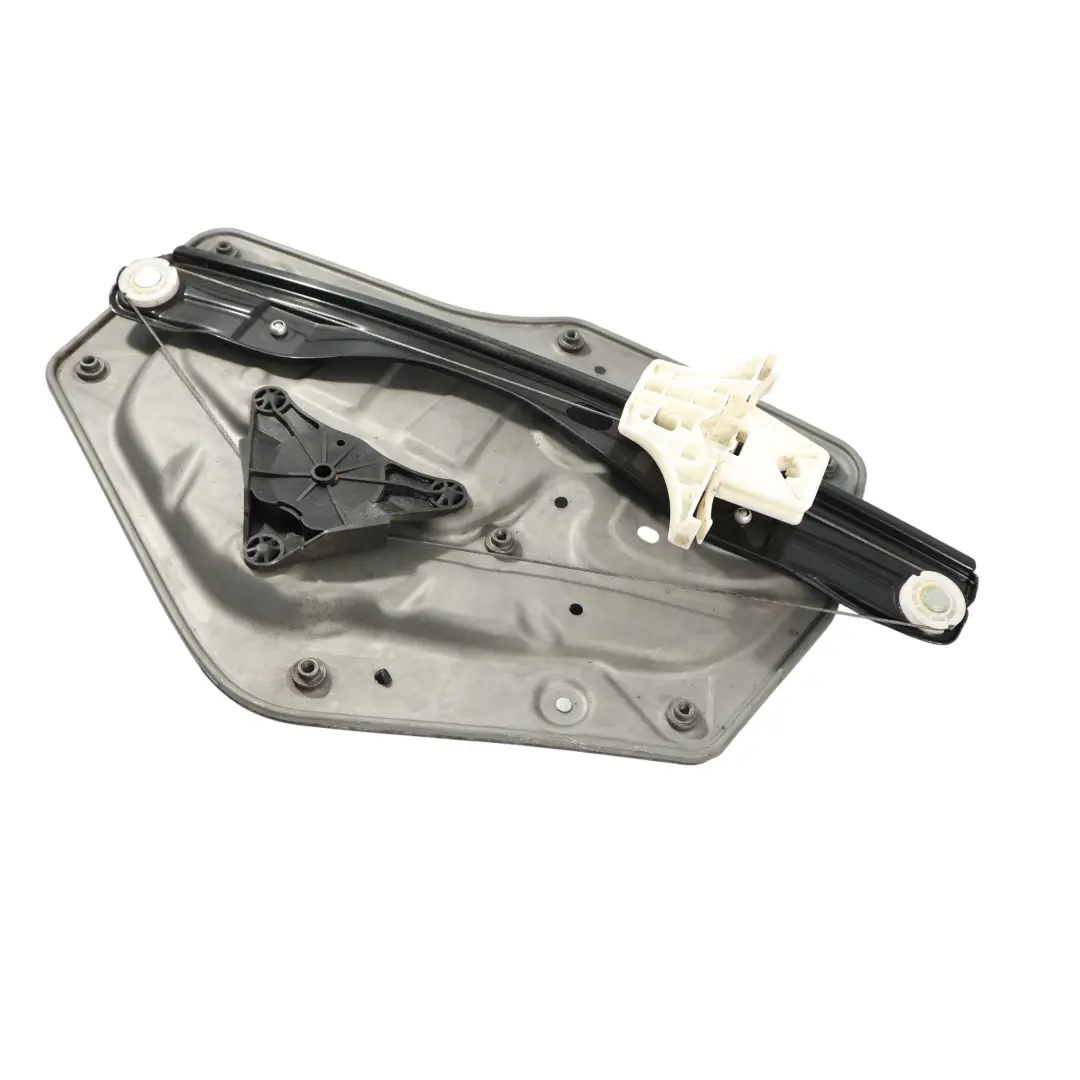 3T B6 Alzacristallo Meccanismo Posteriore Destro per Skoda Superb con numero di parte 3T0839462 Skoda Superb 3T B6 Alzacristallo Meccanismo Posteriore Destro - SKU 3T0839462 - Numero di parte 3T0839462