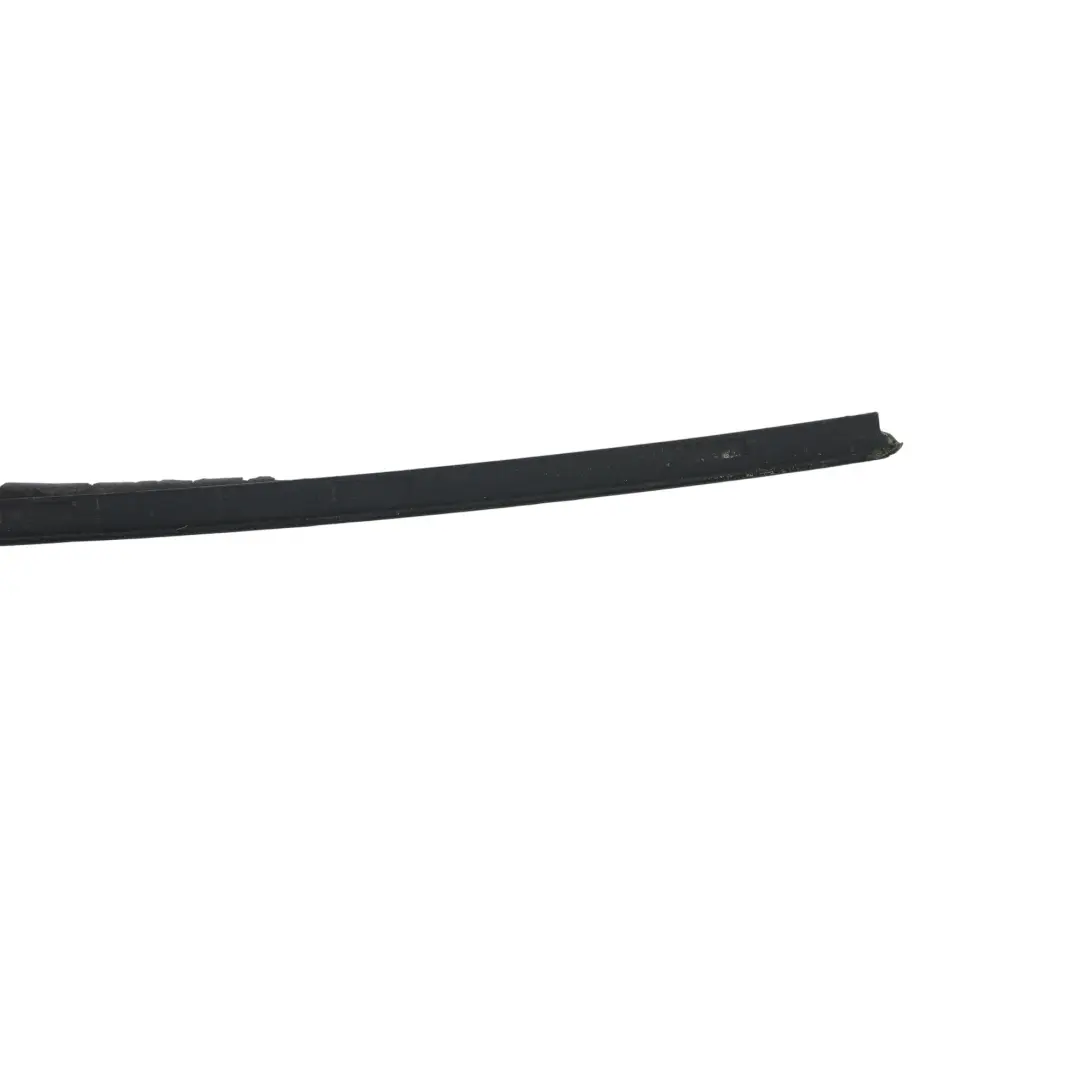 Skoda Superb B6 Windschutzscheiben Zierleiste Wasserabweiser Rechts - SKU 3T0854328 - Teilenummer 3T0854328