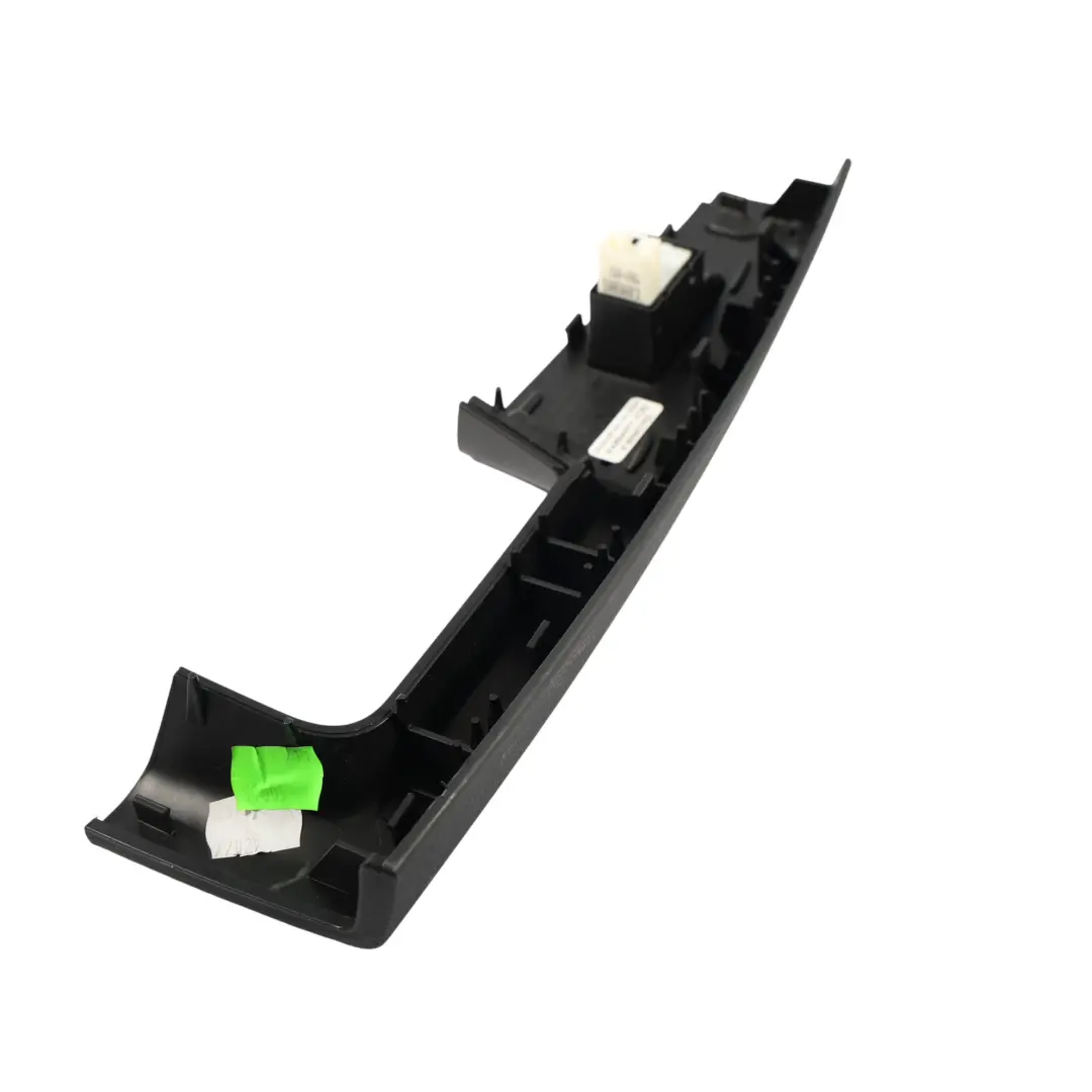 Przełącznik Szyby Elektrycznej Tylny Prawy do Skoda Superb B6 o numerze 3T0868538 Skoda Superb B6 Przełącznik Szyby Elektrycznej Tylny Prawy - SKU 3T0868538 - Numer Części 3T0868538