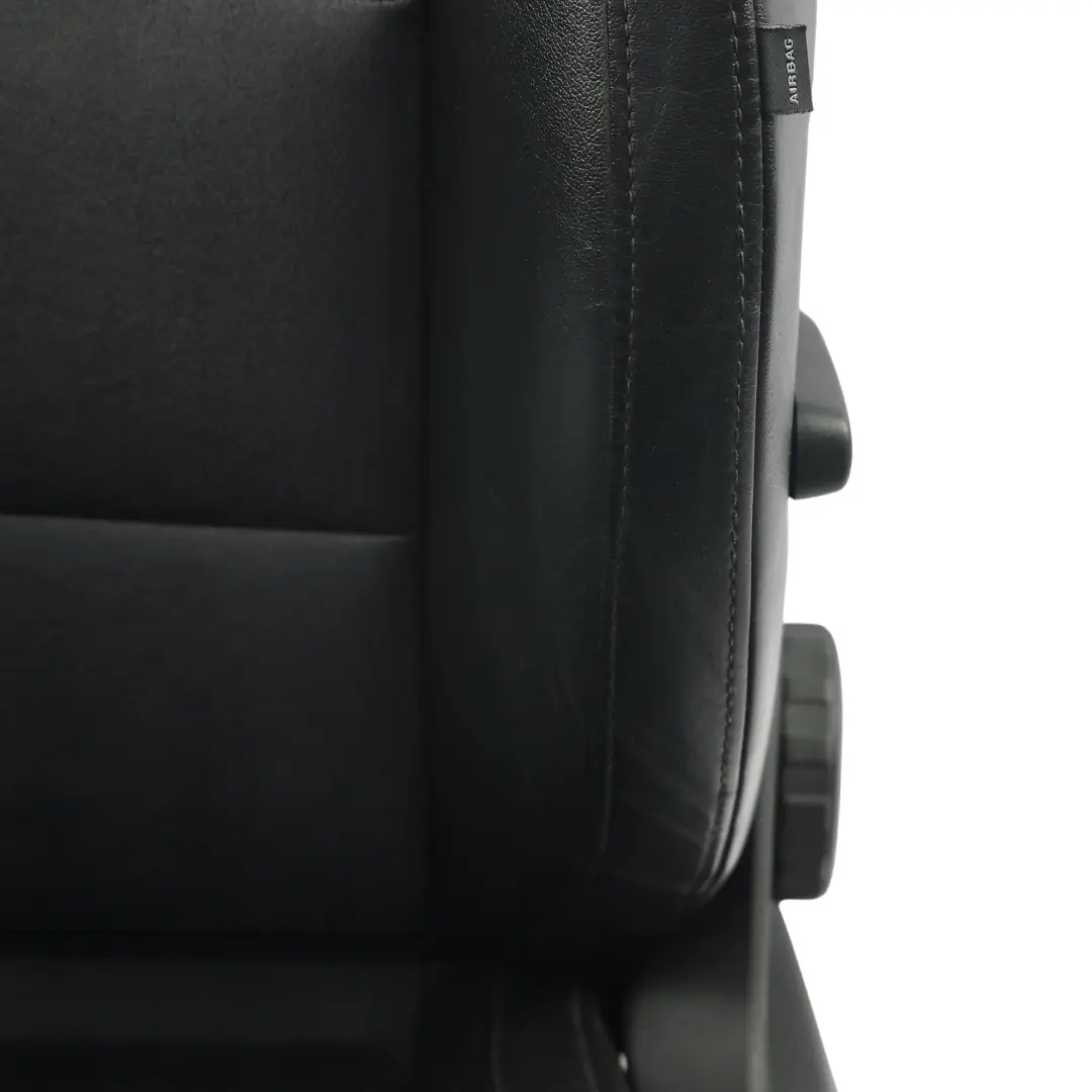 MK2 Asiento Delantero Interior Cuero Alcantara Izquierdo Negro para Skoda Superb con número de pieza 3T0881805CH Skoda Superb MK2 Asiento Delantero Interior Cuero Alcantara Izquierdo Negro - SKU 3T0881805CH-1 - Número de pieza 3T0881805CH