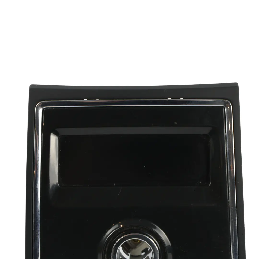 3T Console Posteriore Presa Caricatore 12V Display per Skoda Superb B6 con numero di parte 3T0919201 Skoda Superb B6 3T Console Posteriore Presa Caricatore 12V Display - SKU 3T0919201 - Numero di parte 3T0919201