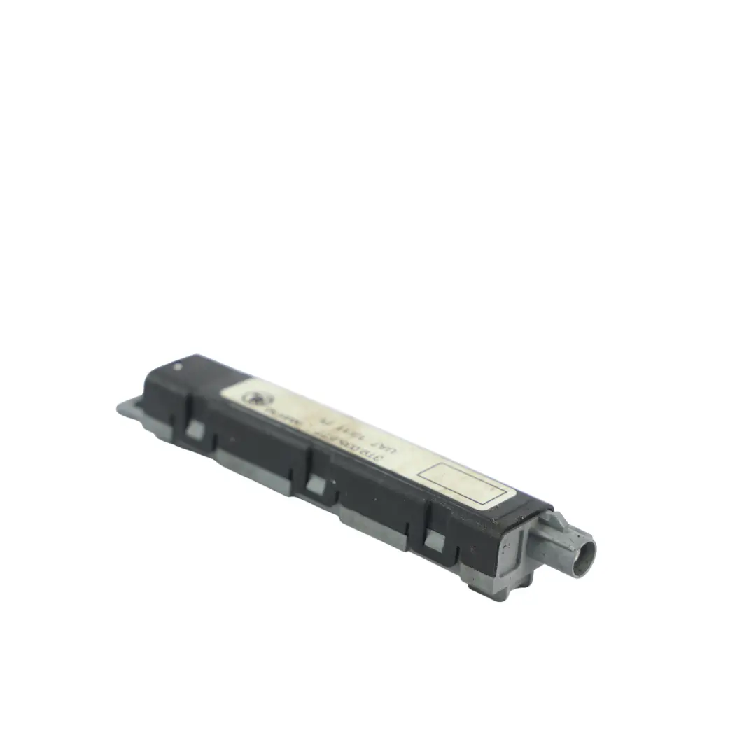 Mk2 B6 Módulo Amplificador Antena para Skoda Superb con número de pieza 3T9035577 Skoda Superb Mk2 B6 Módulo Amplificador Antena - SKU 3T9035577 - Número de pieza 3T9035577