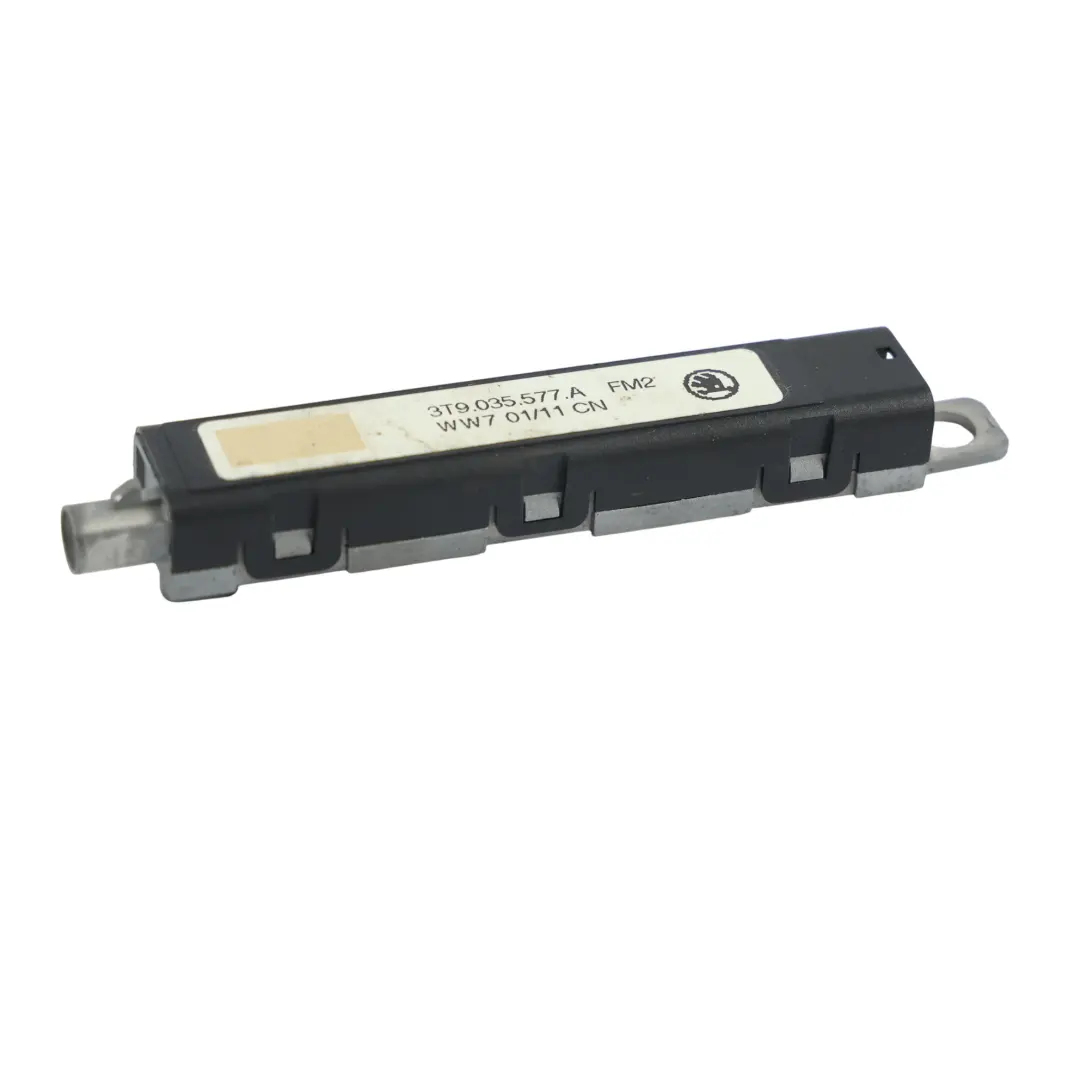 Skoda Superb Mk2 B6 Módulo Amplificador Antena Unidad Control - SKU 3T9035577A - Número de pieza 3T9035577A