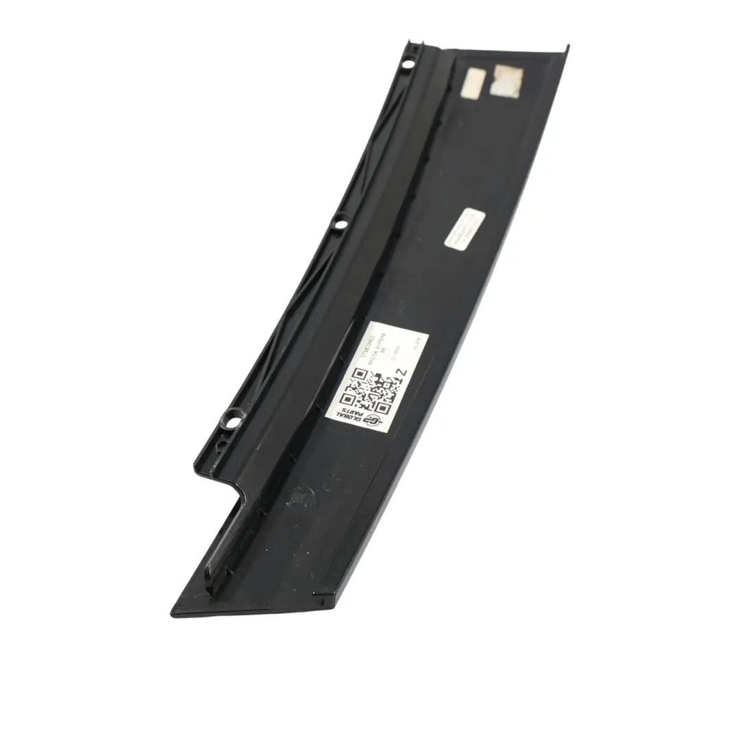 Skoda Superb B6 3T Panneau Garniture Pilier C Gauche - SKU 3T9839903 - Numéro de pièce 3T9839903