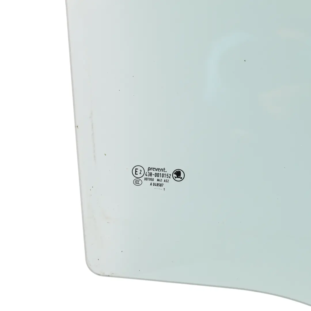 Mk2 Rear Door Window Glass Glazing Right O/S Green AS2 to Skoda Superb with Part number 3T9845206 Skoda Superb Mk2 Rear Door Window Glass Glazing Right O/S Green AS2 - SKU 3T9845206 - Part number 3T9845206