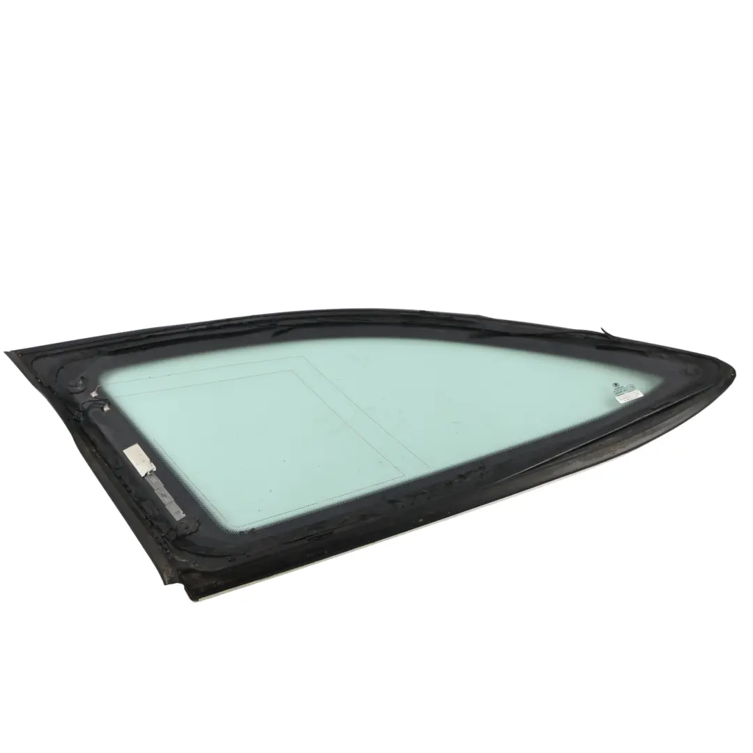 3T Cristal Ventana Lateral Trasera Derecha Verde para Skoda Superb B6 con número de pieza 3T9845298K Skoda Superb B6 3T Cristal Ventana Lateral Trasera Derecha Verde - SKU 3T9845298K - Número de pieza 3T9845298K