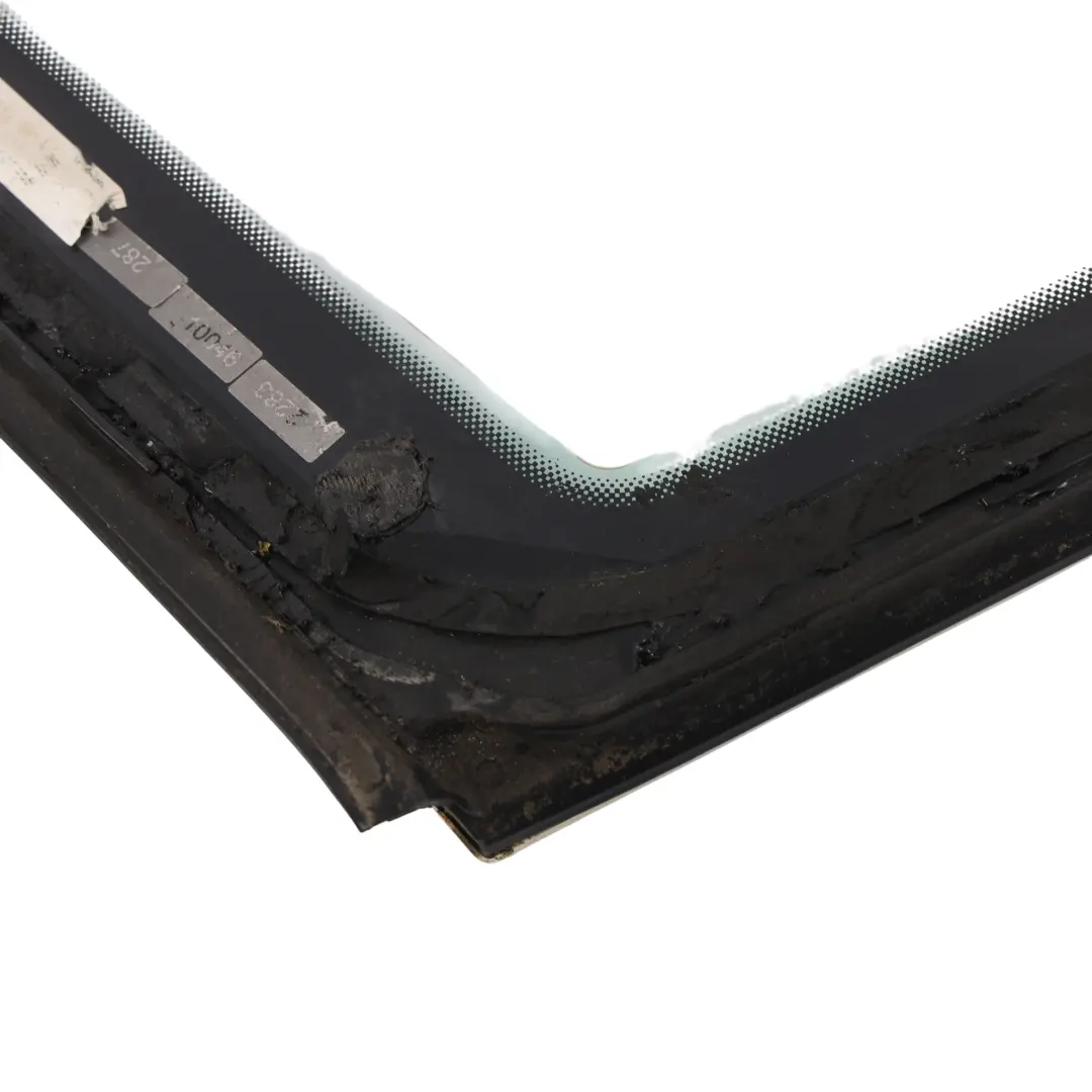 3T Seitenscheibe Hinten Rechts Grün für Skoda Superb B6 mit Teilenummer 3T9845298K Skoda Superb B6 3T Seitenscheibe Hinten Rechts Grün - SKU 3T9845298K - Teilenummer 3T9845298K