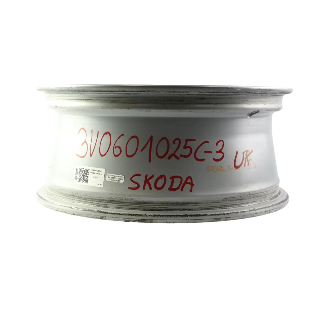 MK3 Wheel Rim Alloy Silver 17" 7J ET:40 to Skoda Superb with Part number 3V0601025C Skoda Superb MK3 Wheel Rim Alloy Silver 17" 7J ET:40 - SKU 3V0601025C-3 - Part number 3V0601025C