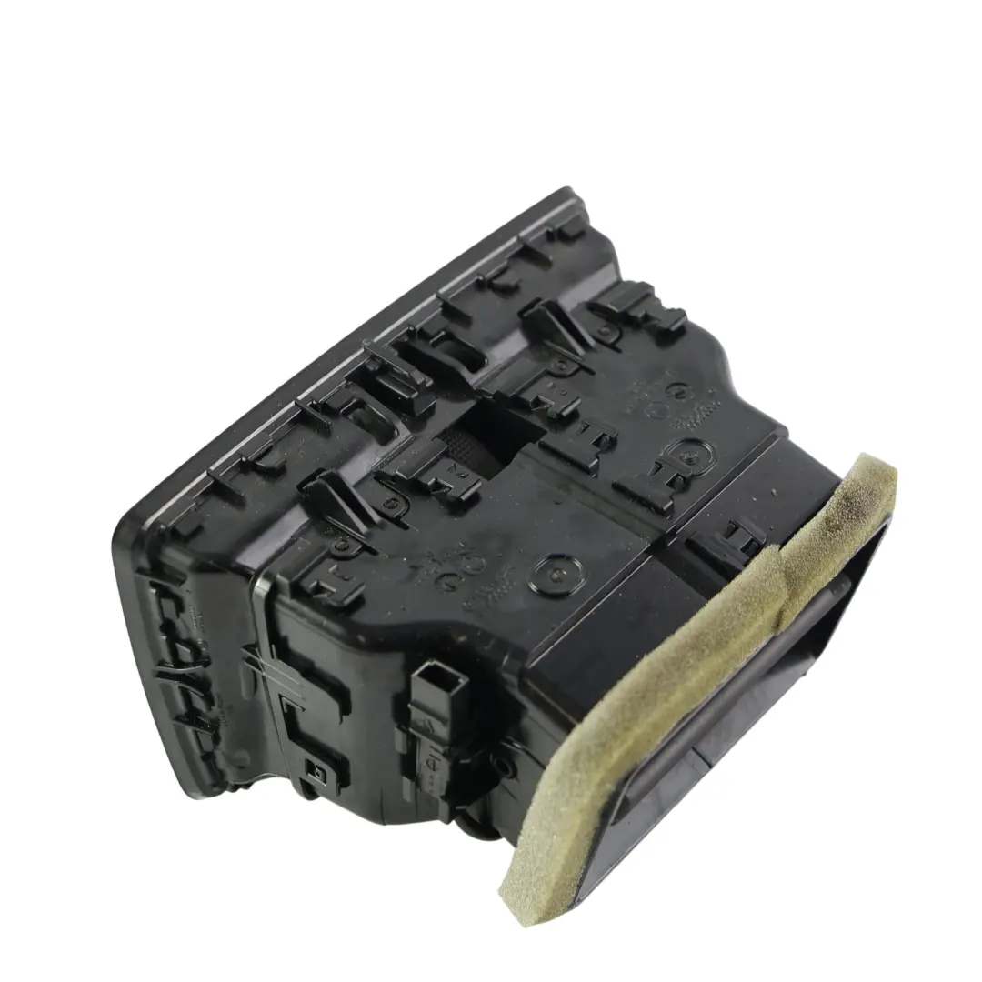 MK3 Rear Center Console Air Vent Griller Nozzle to Skoda Superb with Part number 3V0819203A Skoda Superb MK3 Rear Center Console Air Vent Griller Nozzle - SKU 3V0819203A - Part number 3V0819203A