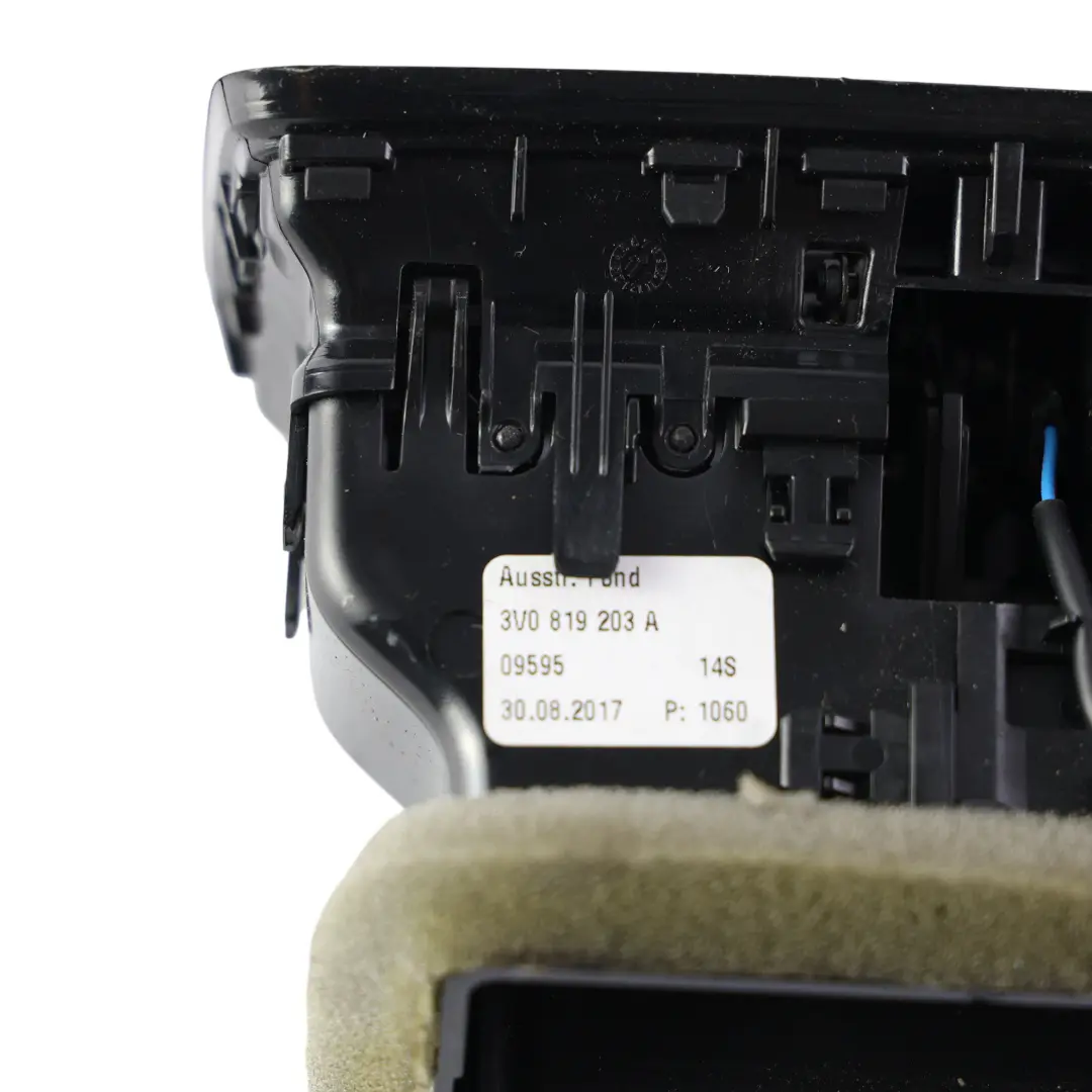 Skoda Superb MK3 Rear Center Console Air Vent Griller Nozzle - SKU 3V0819203A - Part number 3V0819203A