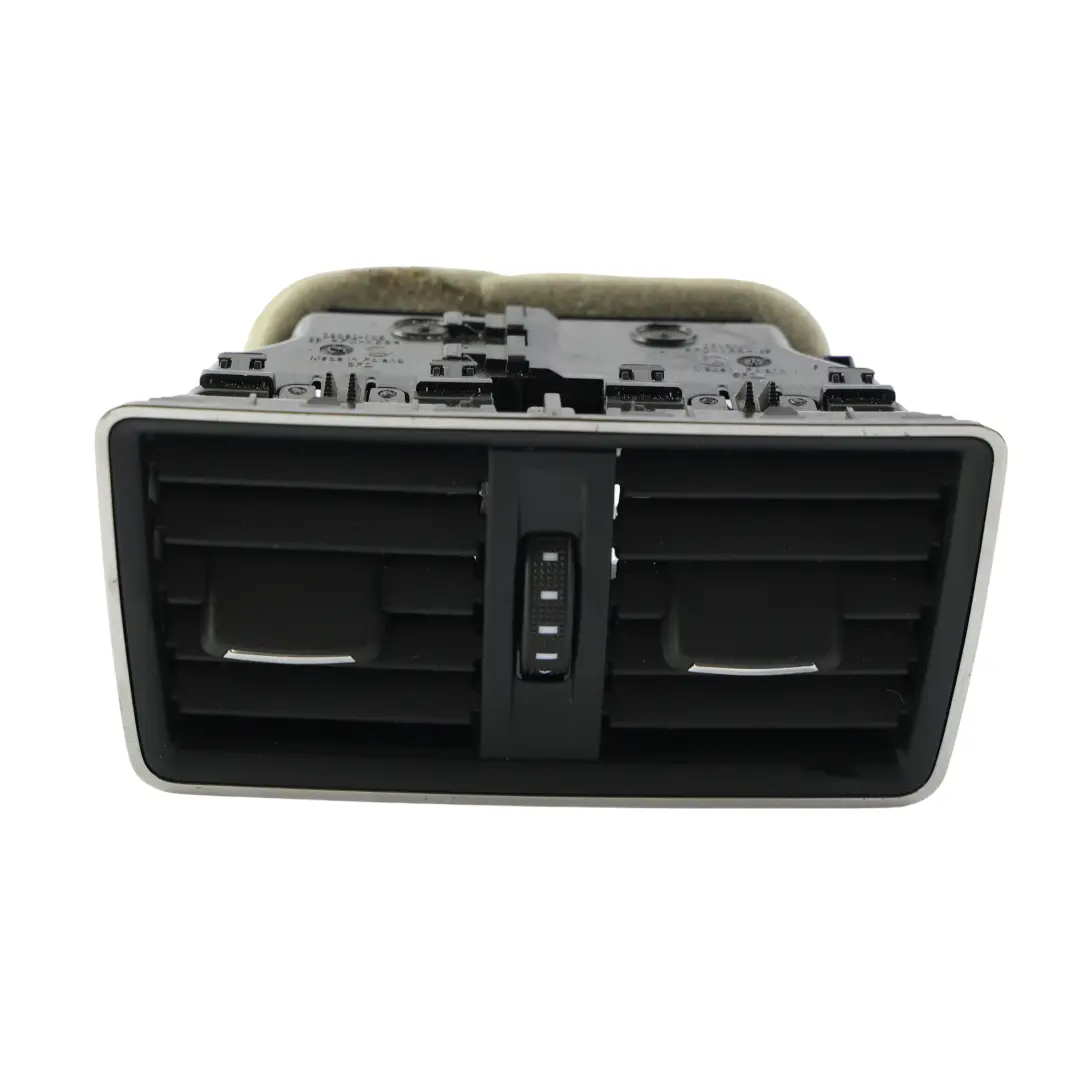 Skoda Superb MK3 Rejilla Ventilación Consola Central Trasera - SKU 3V0819203A - Número de pieza 3V0819203A