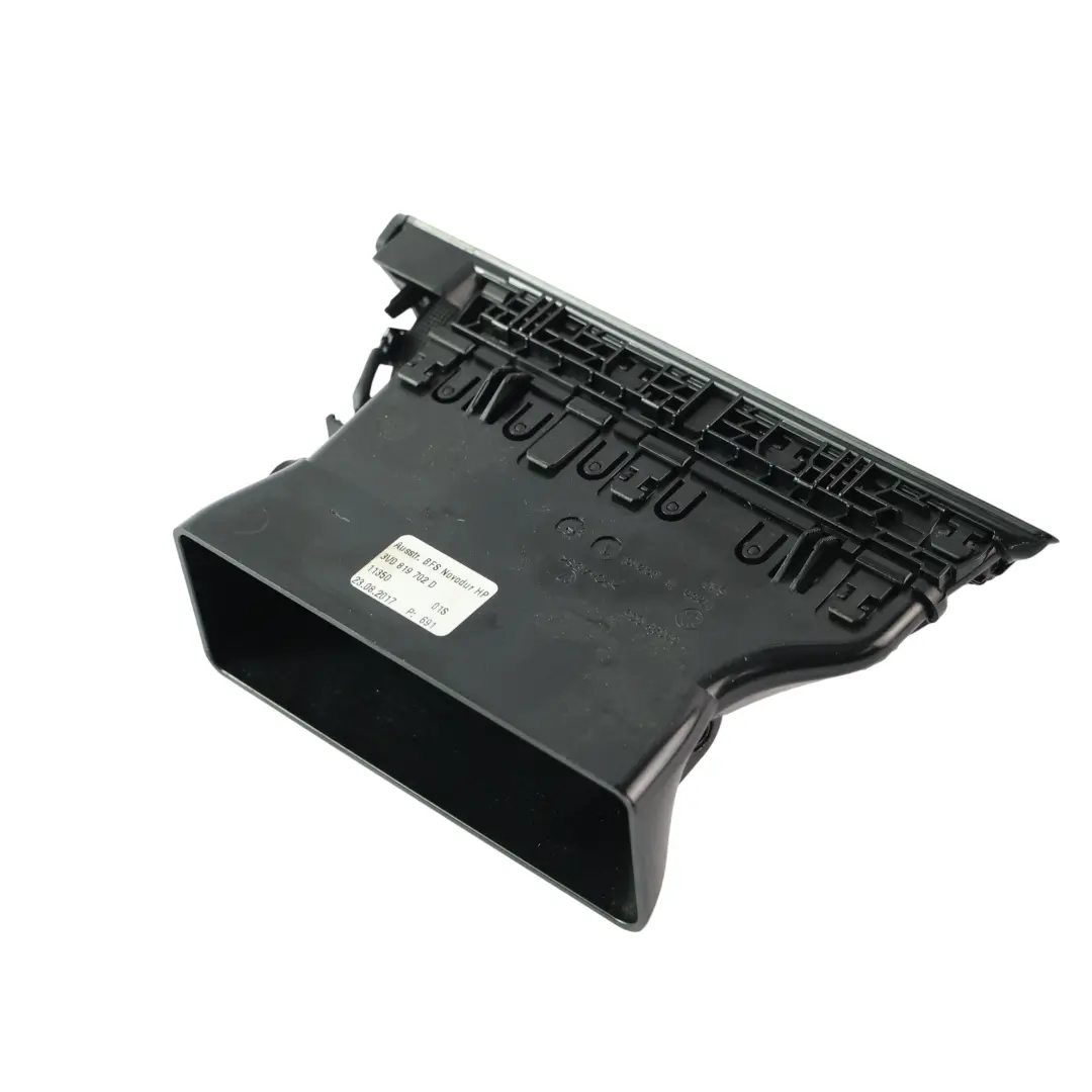 Skoda Superb 3V Griglia Bocchetta Aria Cruscotto Destra - SKU 3V0819702D - Numero di parte 3V0819702D