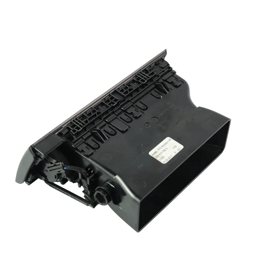 Skoda Superb 3V Armaturenbrett Luftauslass Gitter Verkleidung Rechts - SKU 3V0819702D - Teilenummer 3V0819702D