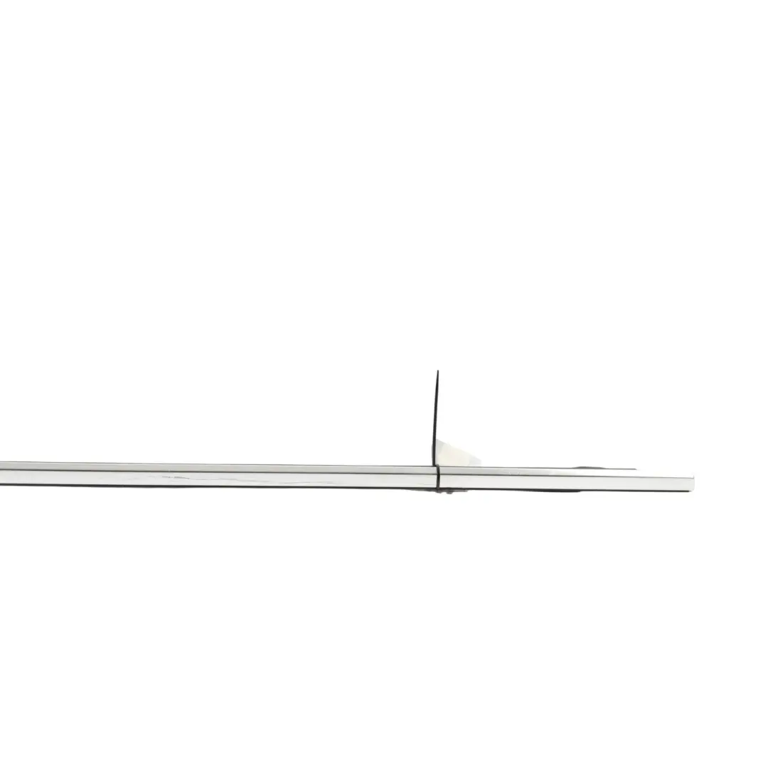 MK3 Baguette Vitre Avant Extérieure Droite Chrome pour Skoda Superb à propos du numéro de pièce 3V0837476C Skoda Superb MK3 Baguette Vitre Avant Extérieure Droite Chrome - SKU 3V0837476C - Numéro de pièce 3V0837476C