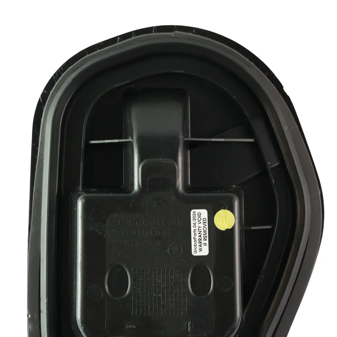 3V Pannello Rivestimento Porta Posteriore Sinistro per Skoda Superb con numero di parte 3V0839915H Skoda Superb 3V Pannello Rivestimento Porta Posteriore Sinistro - SKU 3V0839915H - Numero di parte 3V0839915H