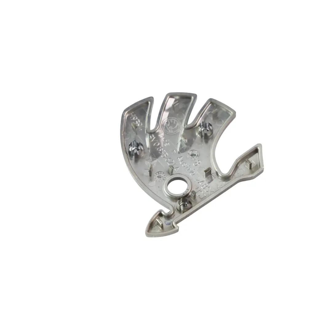 3V Kofferraum Emblem Logo Chrom für Skoda Superb mit Teilenummer 3V0853621A Skoda Superb 3V Kofferraum Emblem Logo Chrom - SKU 3V0853621A - Teilenummer 3V0853621A