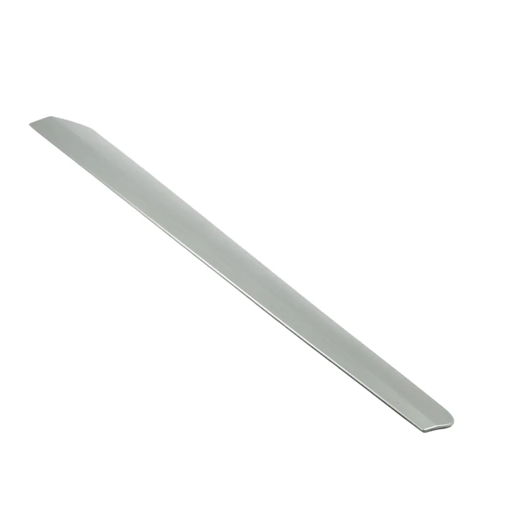 3V Poszycie Drzwi Przedni Prawy do Skoda Superb o numerze 3V0867440 Skoda Superb 3V Poszycie Drzwi Przedni Prawy - SKU 3V0867440 - Numer Części 3V0867440