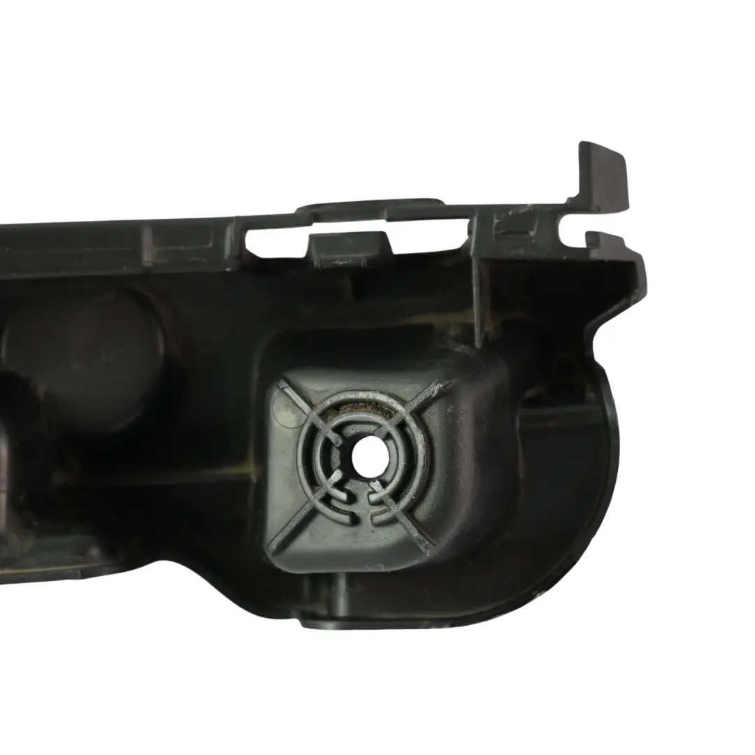 MK3 Staffa Supporto Paraurti Posteriore Destro per Skoda Superb con numero di parte 3V9807394A Skoda Superb MK3 Staffa Supporto Paraurti Posteriore Destro - SKU 3V9807394A - Numero di parte 3V9807394A