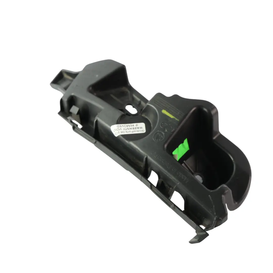 MK3 Stoßstange Halterung Halter Hinten Rechts für Skoda Superb mit Teilenummer 3V9807394A Skoda Superb MK3 Stoßstange Halterung Halter Hinten Rechts - SKU 3V9807394A - Teilenummer 3V9807394A