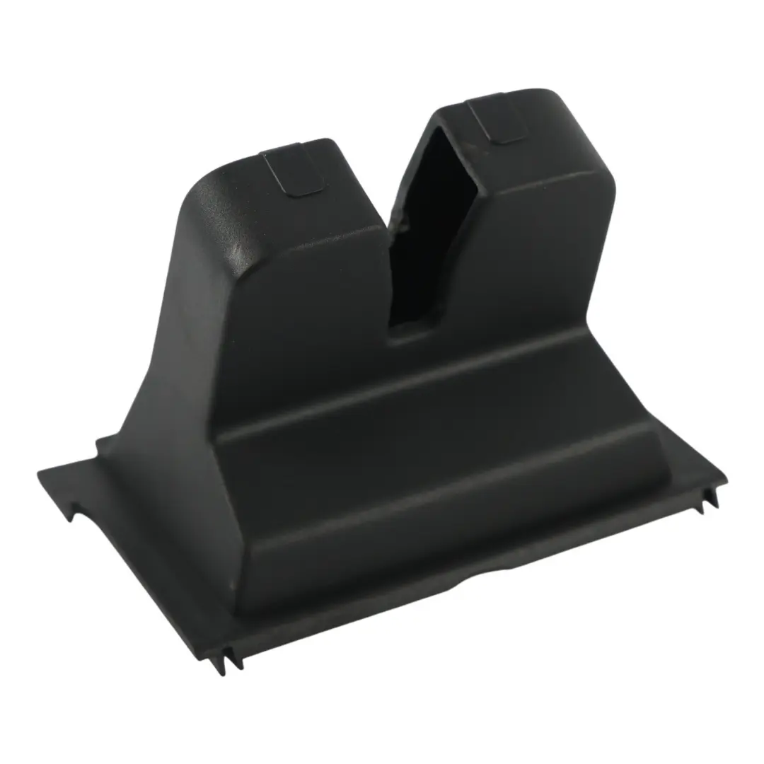 MK3 Break Arrière Hayon Serrure Cache Garniture pour Skoda Superb à propos du numéro de pièce 3V9827520 Skoda Superb MK3 Break Arrière Hayon Serrure Cache Garniture - SKU 3V9827520 - Numéro de pièce 3V9827520