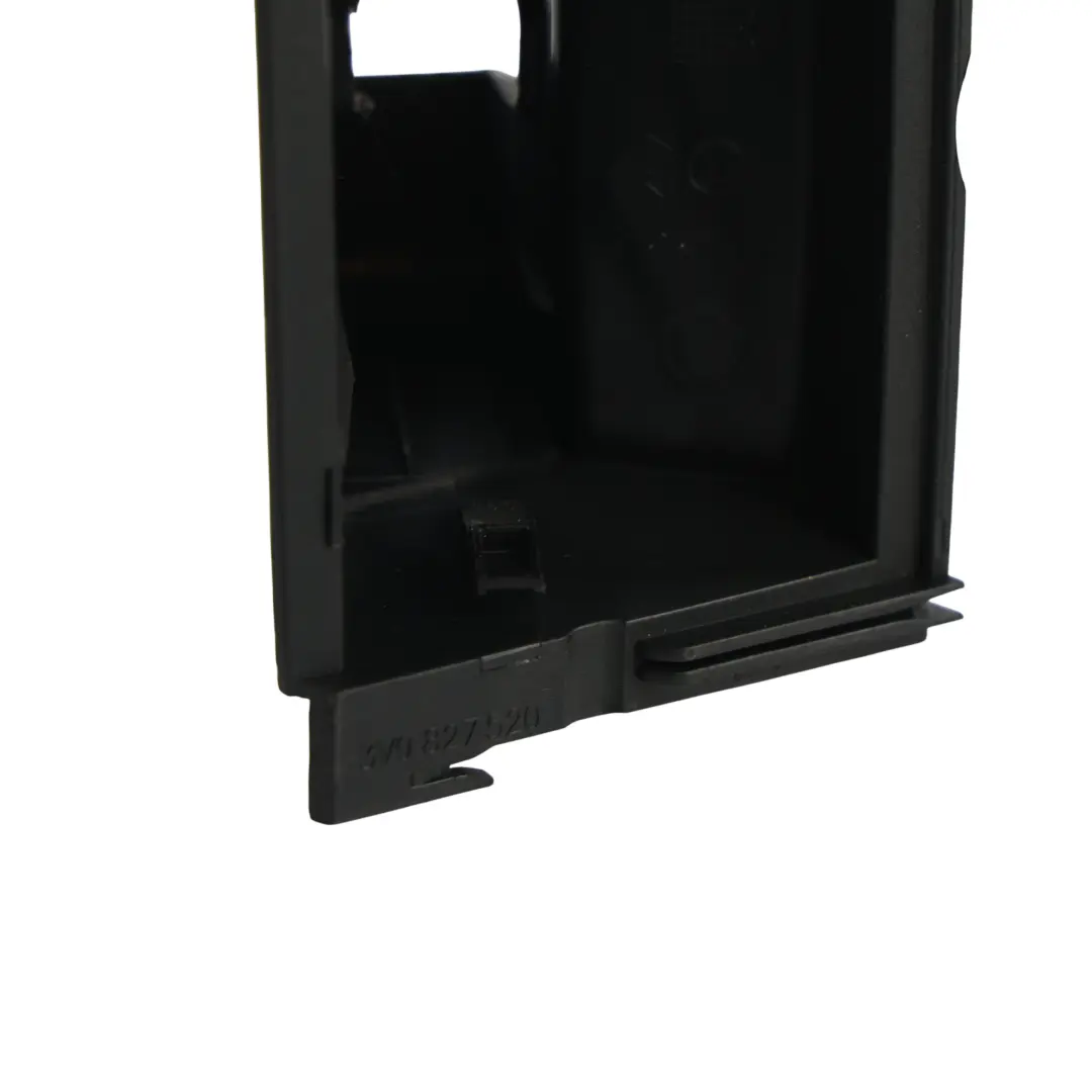 Skoda Superb MK3 Kombi Hinten Heckklappe Schloss Abdeckung - SKU 3V9827520 - Teilenummer 3V9827520