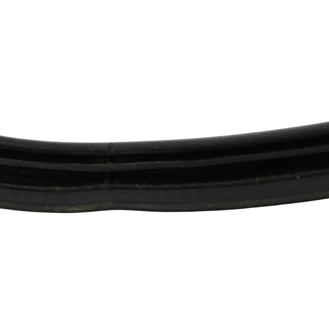 Skoda Superb 3V Guarnizione Gomma Portellone Bagagliaio Posteriore - SKU 3V9827705C - Numero di parte 3V9827705C