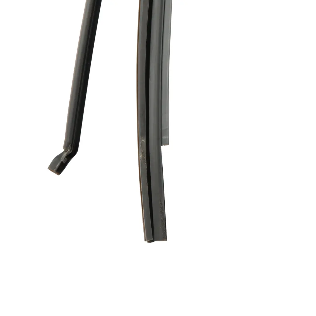 Skoda Superb 3V Combi Window Guide Seal Gasket Rear Left N/S - SKU 3V9839431Q - Part number 3V9839431Q