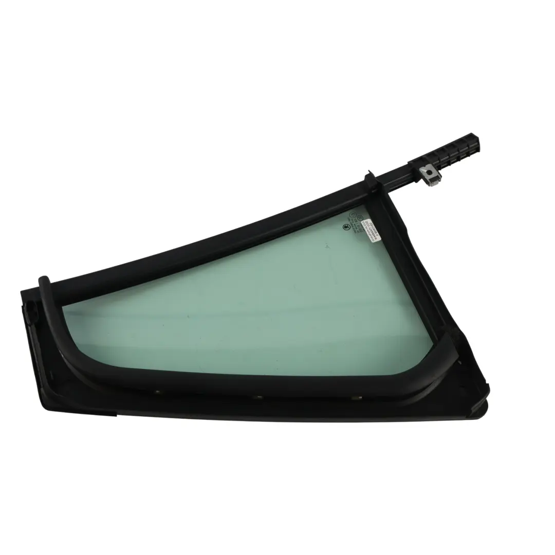 3V Cristal Ventana Trasera Lateral Verde AS2 Izquierdo para Skoda Superb con número de pieza 3V9845213D Skoda Superb 3V Cristal Ventana Trasera Lateral Verde AS2 Izquierdo - SKU 3V9845213D - Número de pieza 3V9845213D
