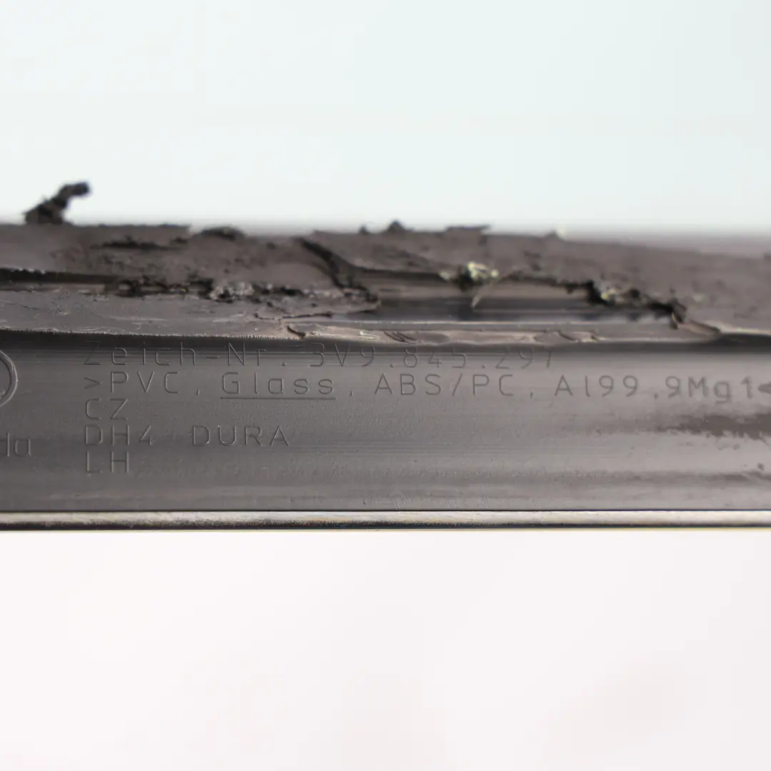 Skoda Superb 3V Side Window Fixed Glass Tinted Chrome Rear Left N/S 3V9845297 - SKU 3V9845297K - Part number 3V9845297K