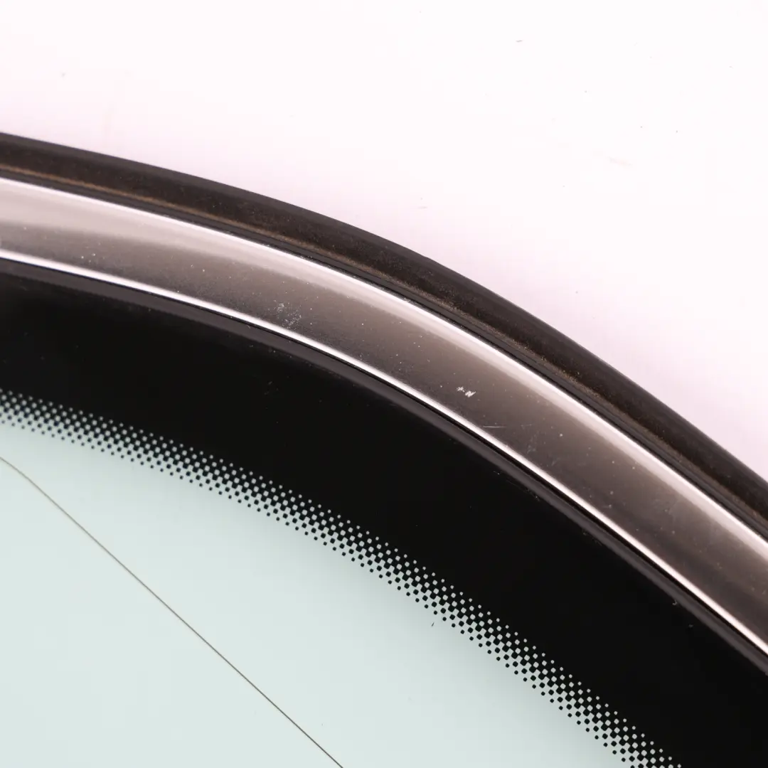 Skoda Superb 3V Side Window Fixed Glass Tinted Chrome Rear Left N/S 3V9845297 - SKU 3V9845297K - Part number 3V9845297K