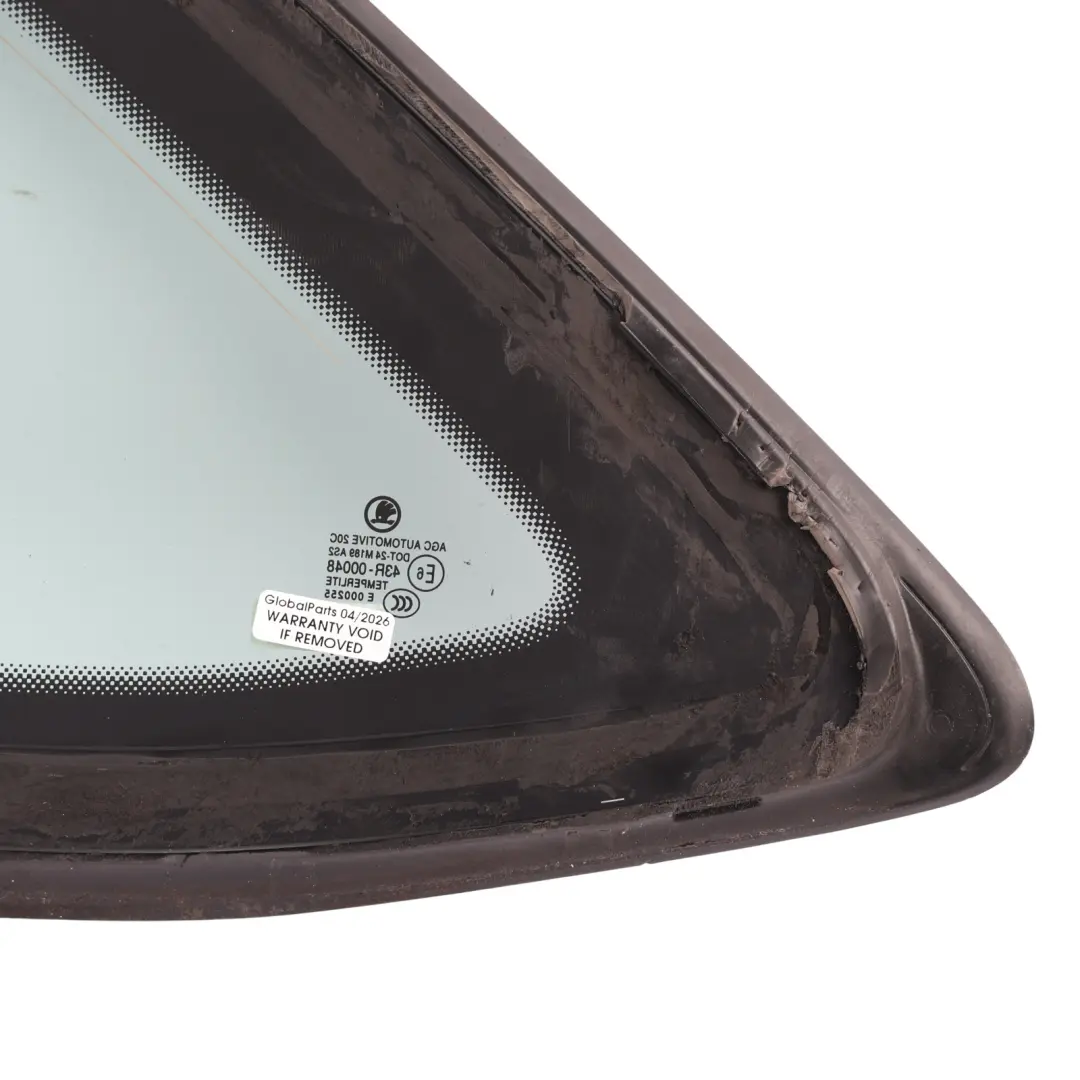 3V Side Window Fixed Glass Tinted Chrome Rear Right O/S 3V9845298 to Skoda Superb with Part number 3V9845298K Skoda Superb 3V Side Window Fixed Glass Tinted Chrome Rear Right O/S 3V9845298 - SKU 3V9845298K - Part number 3V9845298K
