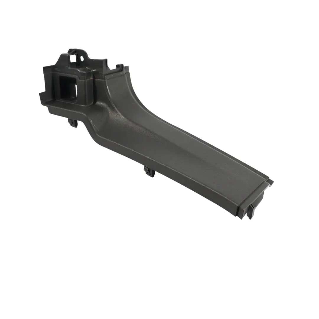 3V Protezione Soglia Bagagliaio Inferiore Sinistra per Skoda Superb con numero di parte 3V9868223A Skoda Superb 3V Protezione Soglia Bagagliaio Inferiore Sinistra - SKU 3V9868223A - Numero di parte 3V9868223A