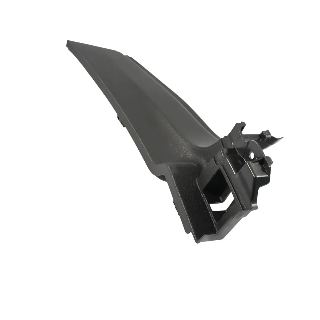 3V Protezione Soglia Bagagliaio Inferiore Destro per Skoda Superb con numero di parte 3V9868224A Skoda Superb 3V Protezione Soglia Bagagliaio Inferiore Destro - SKU 3V9868224A - Numero di parte 3V9868224A