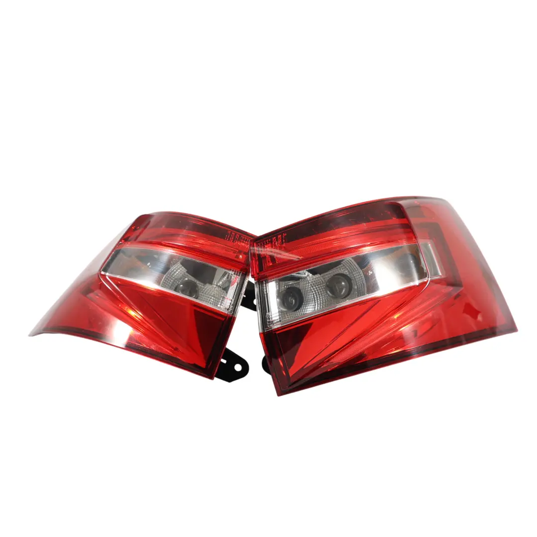 Skoda Superb 3V Mk3 Estate Rear Tail Light Lamp Left Right N/O/S SET - SKU 3V9945207A - Part number 3V9945207A
