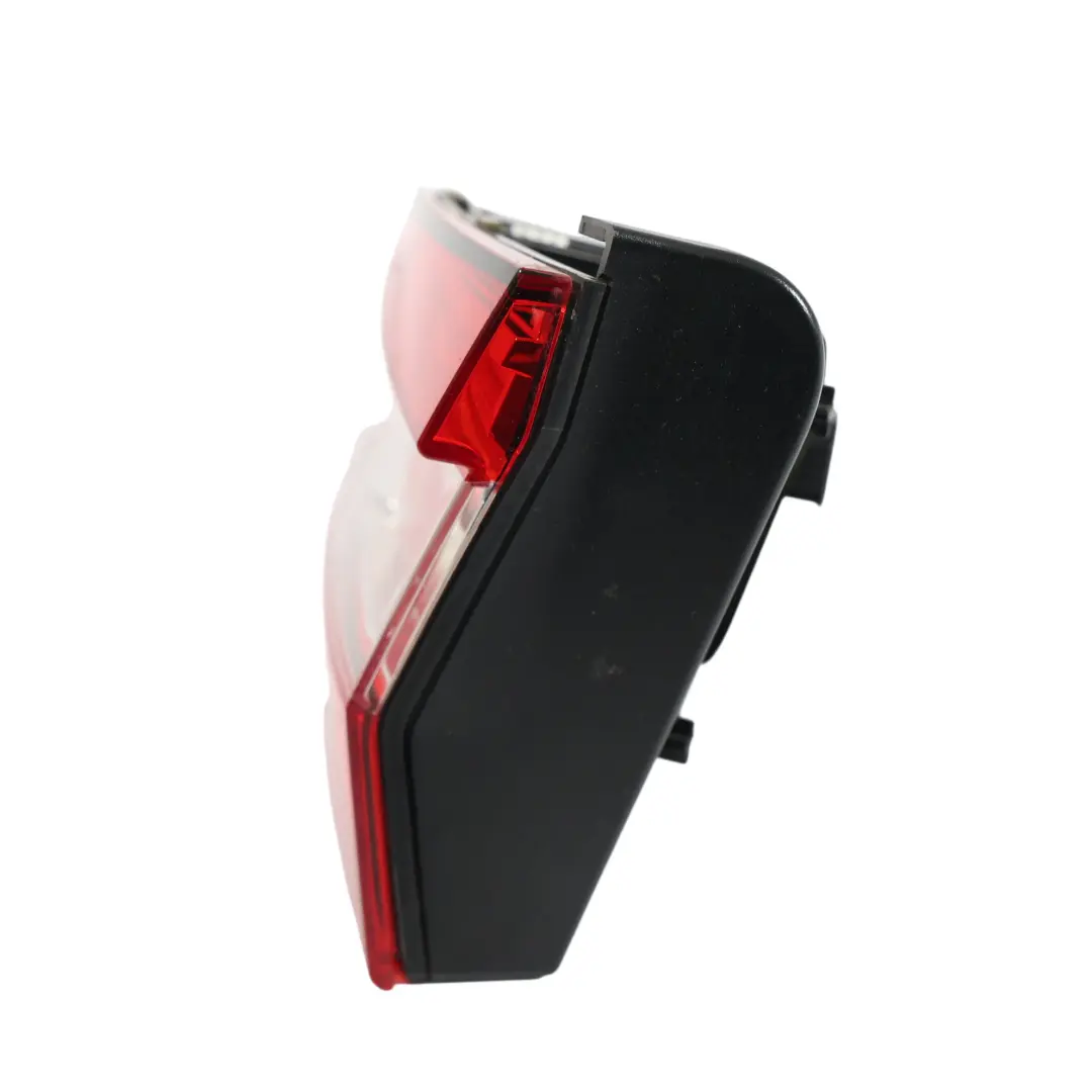 Skoda Superb 3V Luz Trasera LED Lámpara Trasera Interior Derecha - SKU 3V9945308C - Número de pieza 3V9945308C