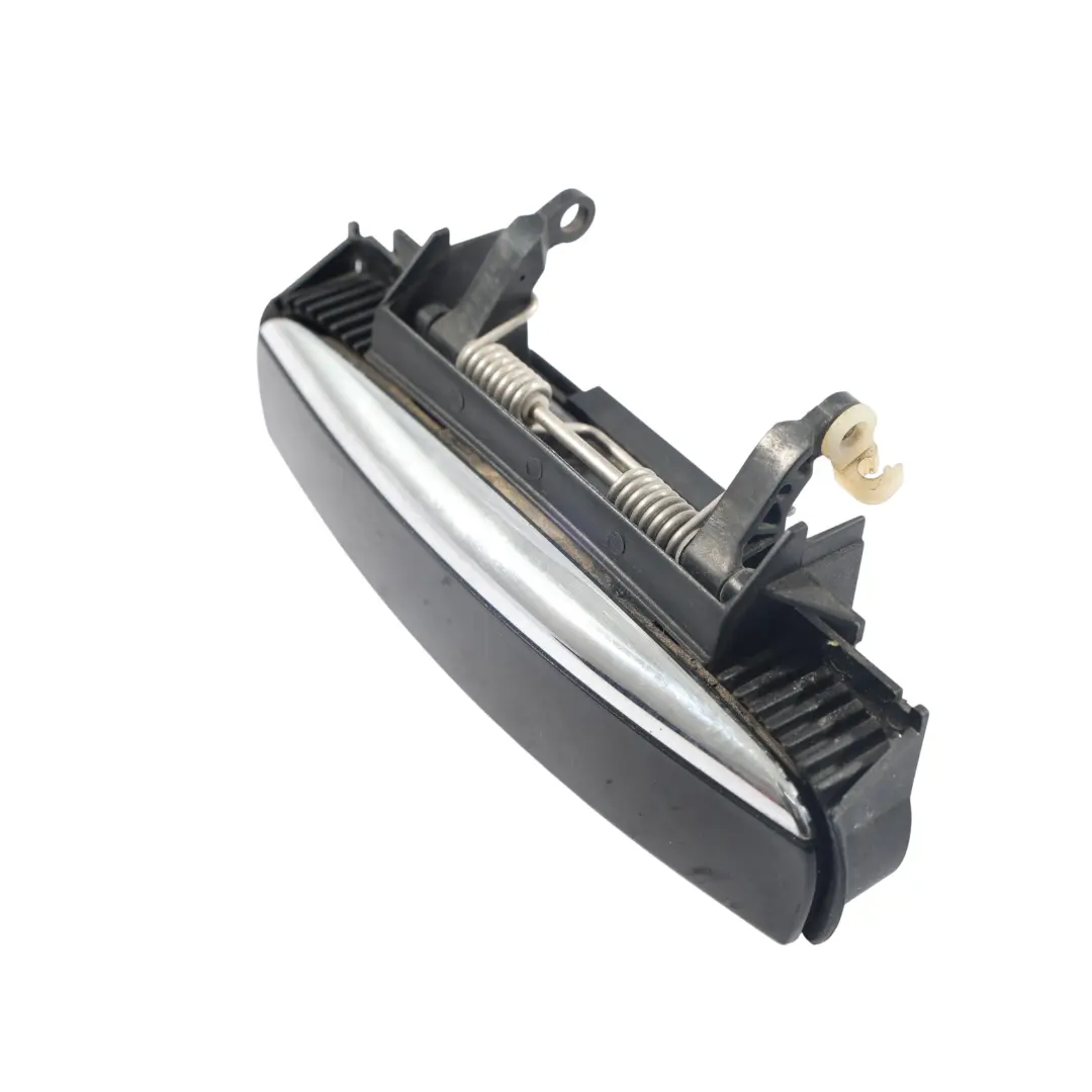 Maniglia Porta Esterna Posteriore Sinistra Destra Nero Phantom Z9Y per Audi A3 8P con numero di parte 4B0839885 Audi A3 8P Maniglia Porta Esterna Posteriore Sinistra Destra Nero Phantom Z9Y - SKU 4B0839885-PHB1 - Numero di parte 4B0839885