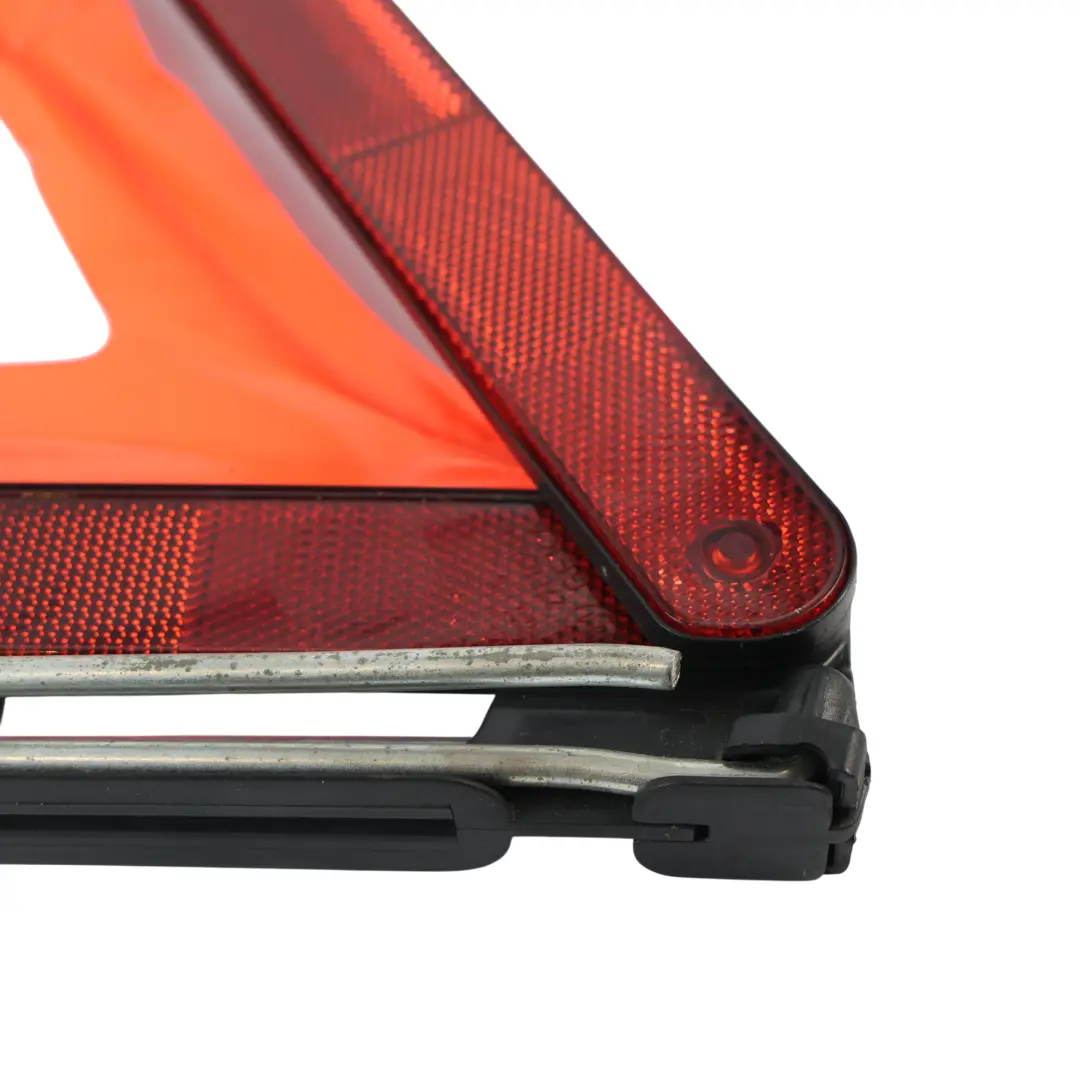 Volkswagen Audi Seat Skoda Triangolo Emergenza Pericolo - SKU 4B9860251A - Numero di parte 4B9860251A