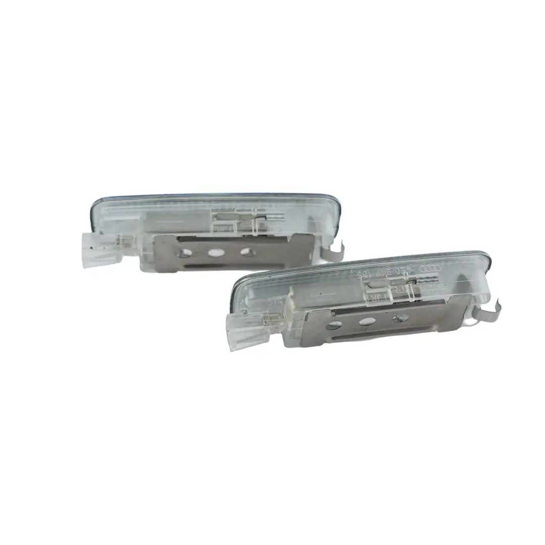 Audi TTS 8J Lampe Éclairage Pare-Soleil Intérieur Gauche Droite Set 2 - SKU 4D0947105A-1 - Numéro de pièce 4D0947105A