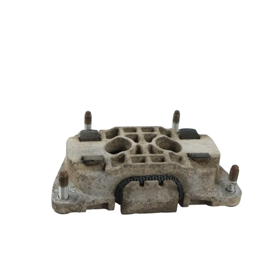 Supporto Staffa Montaggio Cambio Trasmissione 2.0 TDI per Audi A6 C6 con numero di parte 4F0399151 Audi A6 C6 Supporto Staffa Montaggio Cambio Trasmissione 2.0 TDI - SKU 4F0399151 - Numero di parte 4F0399151