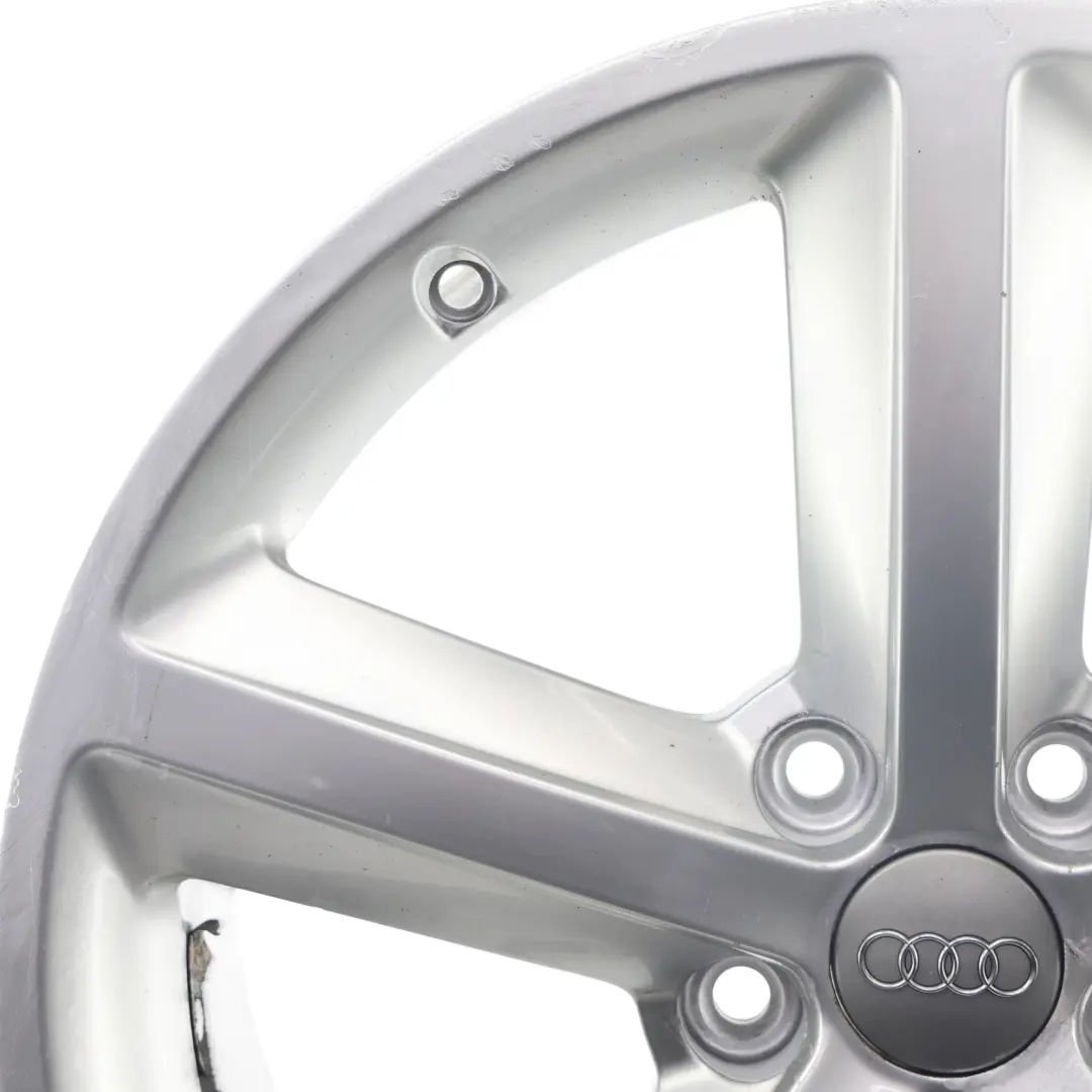 Felga Aluminiowa Srebrna 18" 8J ET43 4F0601025AK do Audi A6 C6 o numerze 4F0601025DC Audi A6 C6 Felga Aluminiowa Srebrna 18" 8J ET43 4F0601025AK - SKU 4F0601025DC-2 - Numer Części 4F0601025DC