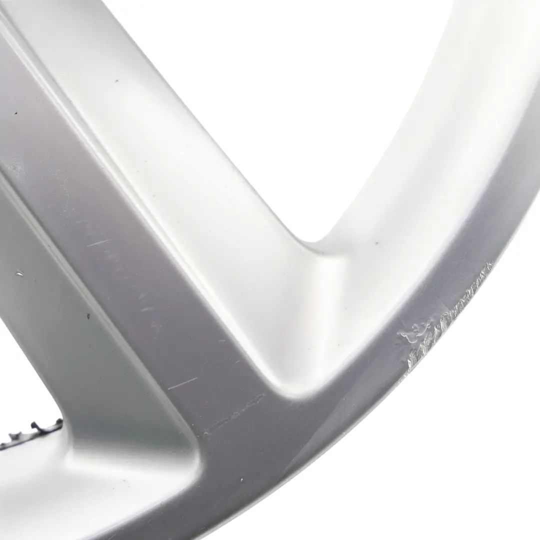 Alloy Rim Silver 18" 8J ET:43 4F0601025AK to Audi A6 C6 Wheel with Part number 4F0601025DC Audi A6 C6 Wheel Alloy Rim Silver 18" 8J ET:43 4F0601025AK - SKU 4F0601025DC-2 - Part number 4F0601025DC