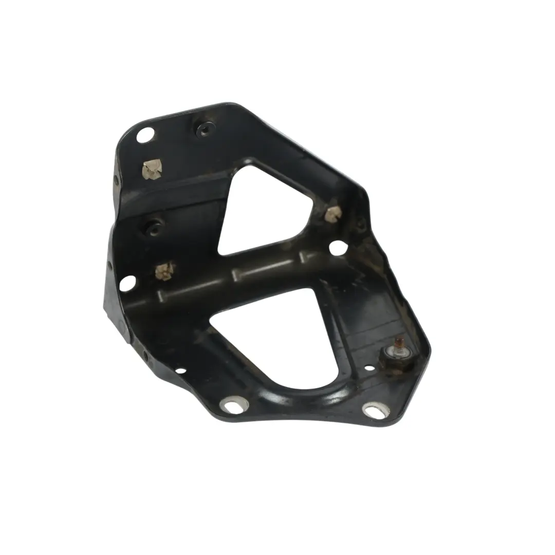 Wing Fender Panel Bracket Mount Front Left N/S Daytona Grey - Z7S to Audi A6 C6 with Part number 4F0821135B Audi A6 C6 Wing Fender Panel Bracket Mount Front Left N/S Daytona Grey - Z7S - SKU 4F0821135B-DGR - Part number 4F0821135B