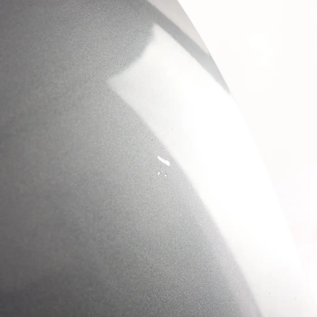 Maska Pokrywa Silnika Szary Oyster Metalik Z7Q do Audi A6 C6 o numerze 4F0823029F Audi A6 C6 Maska Pokrywa Silnika Szary Oyster Metalik Z7Q - SKU 4F0823029F-DGR - Numer Części 4F0823029F