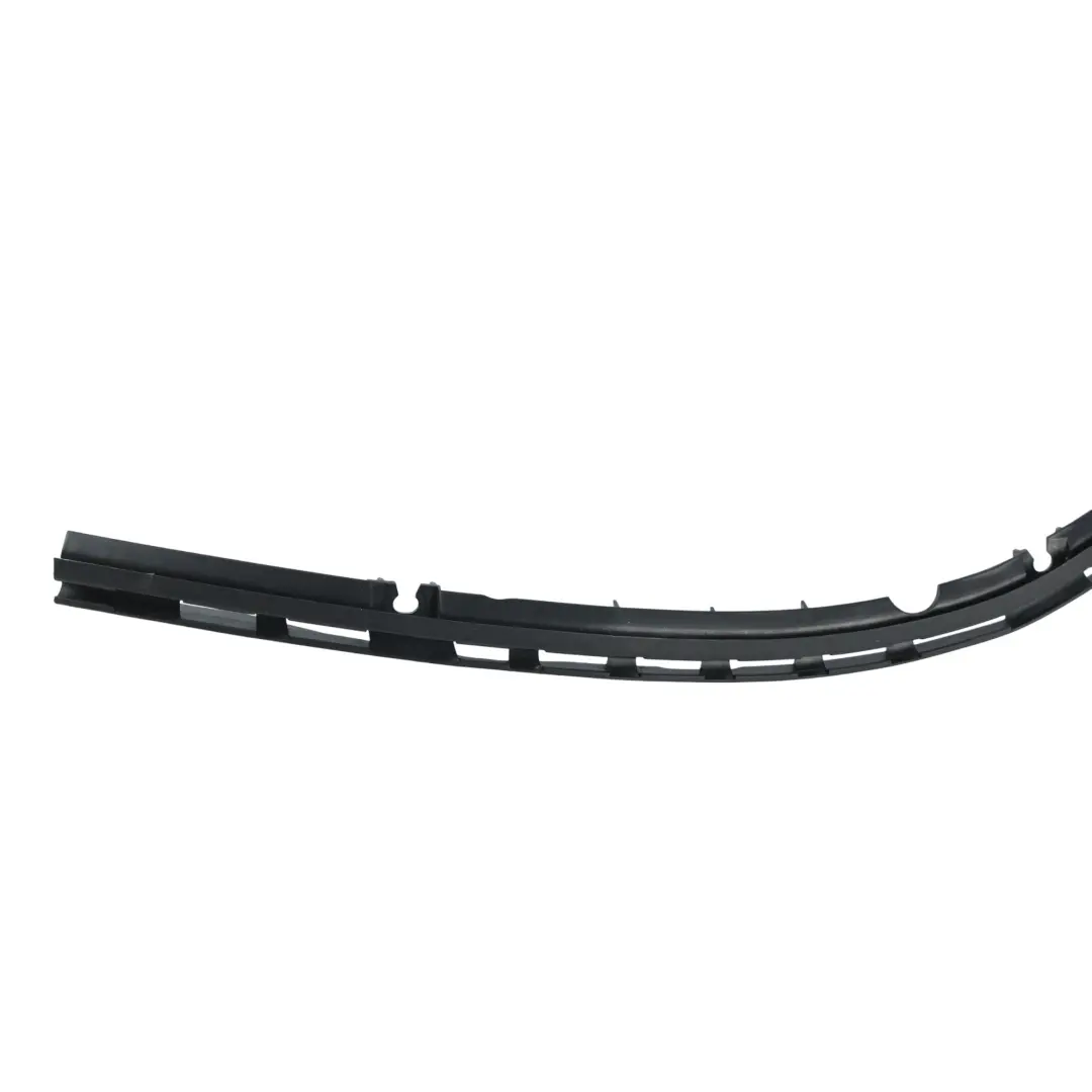 Tira Retención Puerta Delantera Derecha para Audi A6 C6 con número de pieza 4F0831346E Audi A6 C6 Tira Retención Puerta Delantera Derecha - SKU 4F0831346E - Número de pieza 4F0831346E