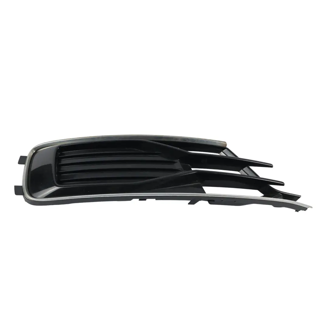 Rejilla Antiniebla Parachoques Delantero Derecho para Audi A6 C7 con número de pieza 4G0807682AD Audi A6 C7 Rejilla Antiniebla Parachoques Delantero Derecho - SKU 4G0807682AD - Número de pieza 4G0807682AD