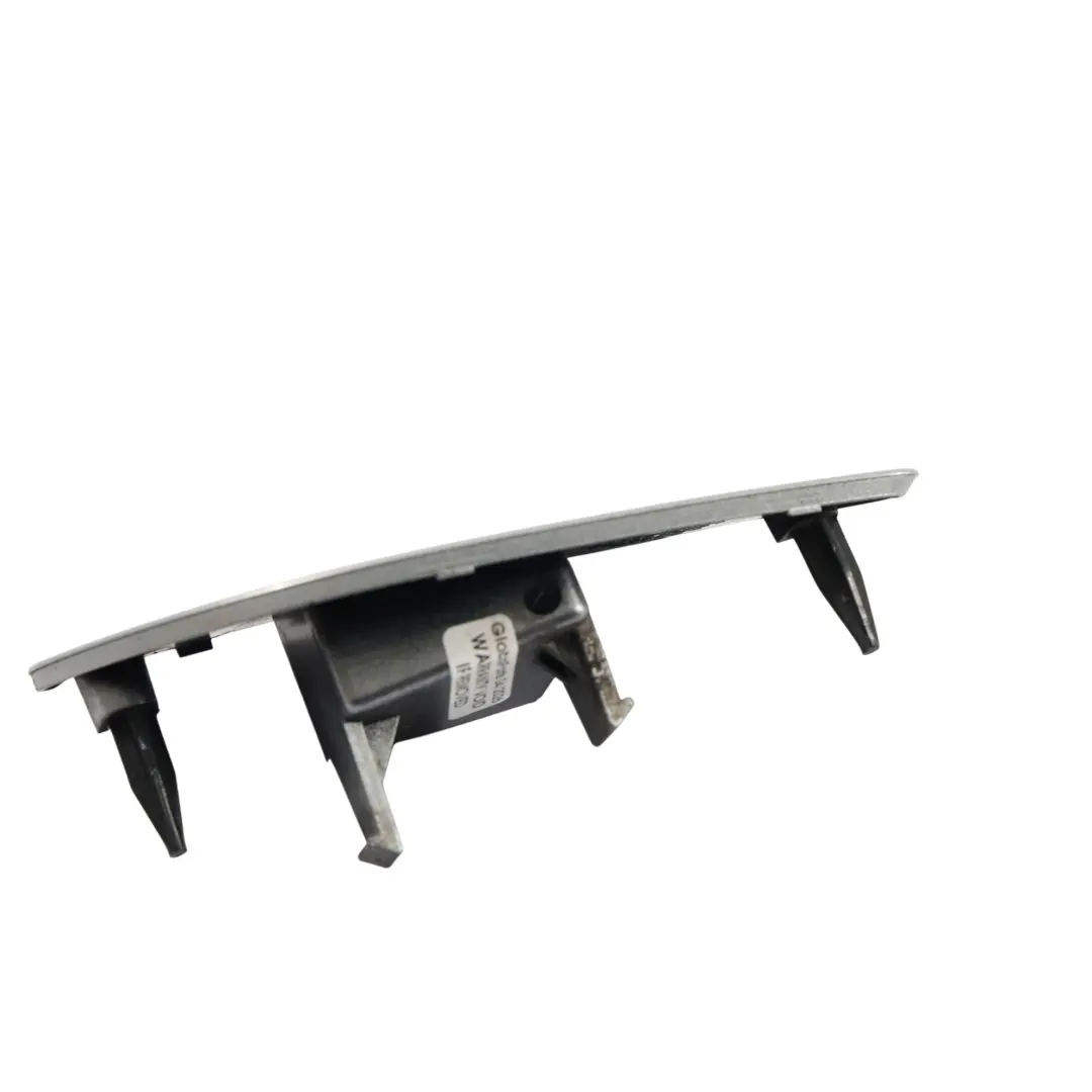 Audi A6 C7 Zaślepka Spryskiwacza Reflektora Przód Prawa Srebrna - SKU 4G0955276G-FSI - Numer Części 4G0955276G