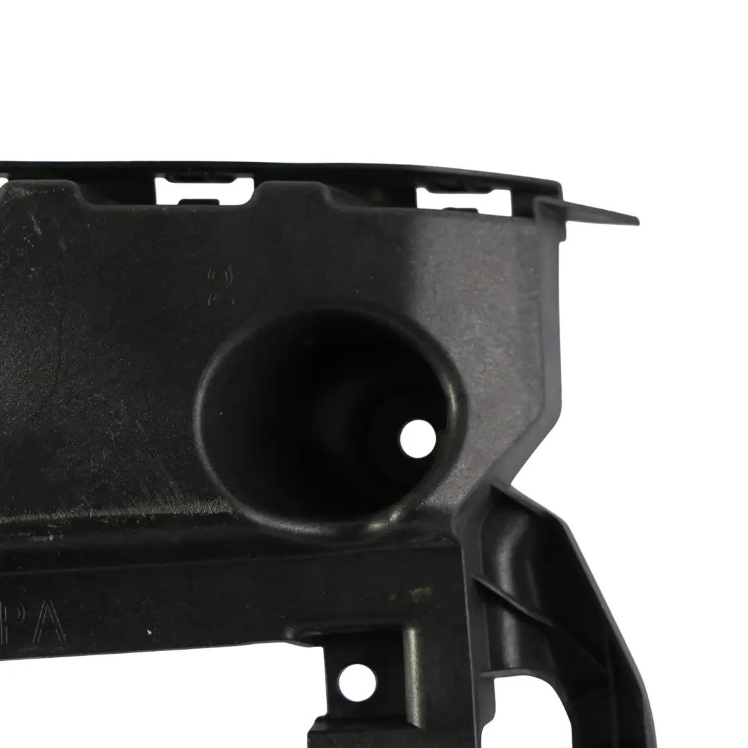 Soporte Montaje Paragolpes Trasero Derecho para Audi A6 C7 con número de pieza 4G5807394C Audi A6 C7 Soporte Montaje Paragolpes Trasero Derecho - SKU 4G5807394C - Número de pieza 4G5807394C