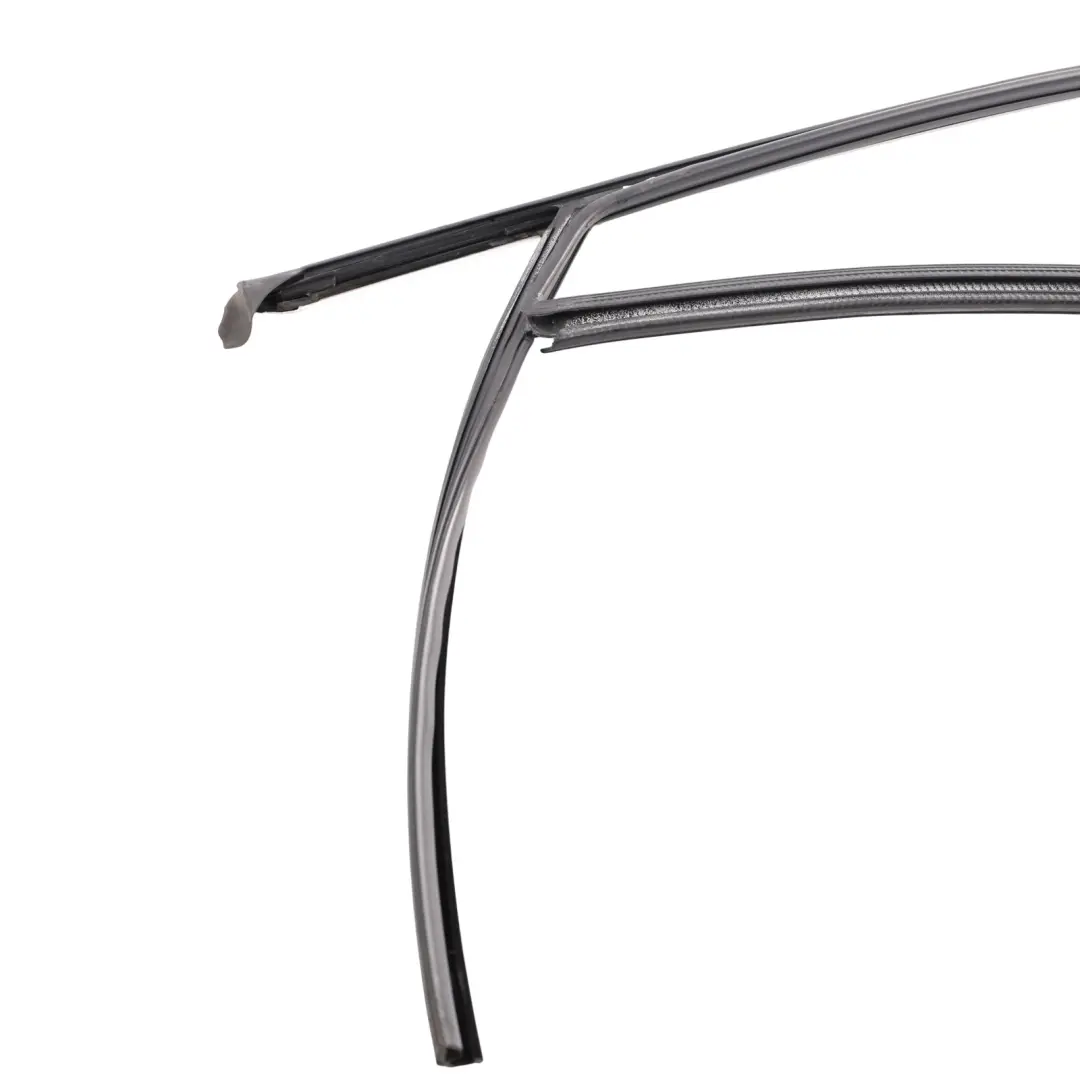 Audi A6 C8 Front Door Window Guide Seal Rubber Gasket Trim Right O/S - SKU 4K0837432B-1 - Part number 4K0837432B