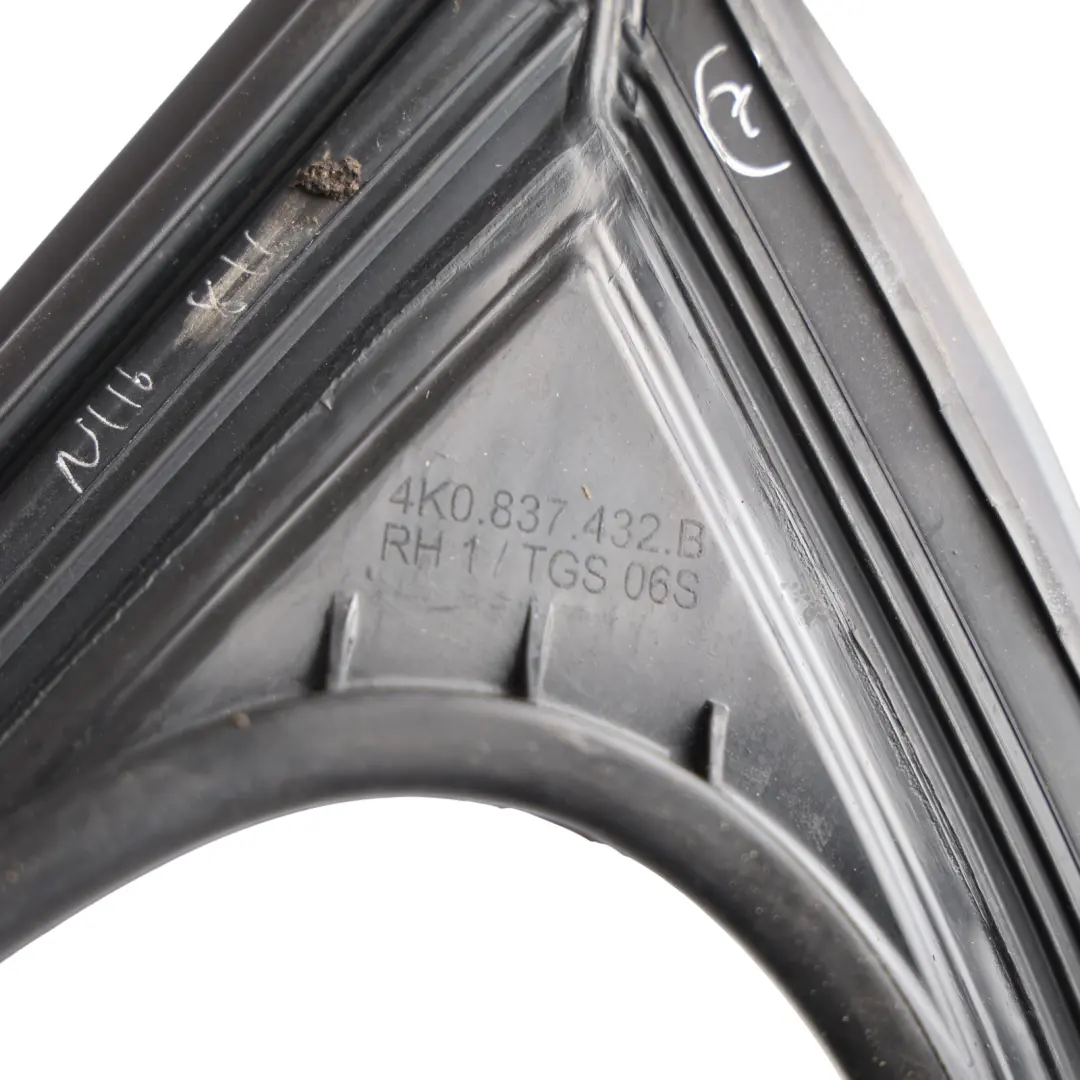 Audi A6 C8 Front Door Window Guide Seal Rubber Gasket Trim Right O/S - SKU 4K0837432B-1 - Part number 4K0837432B
